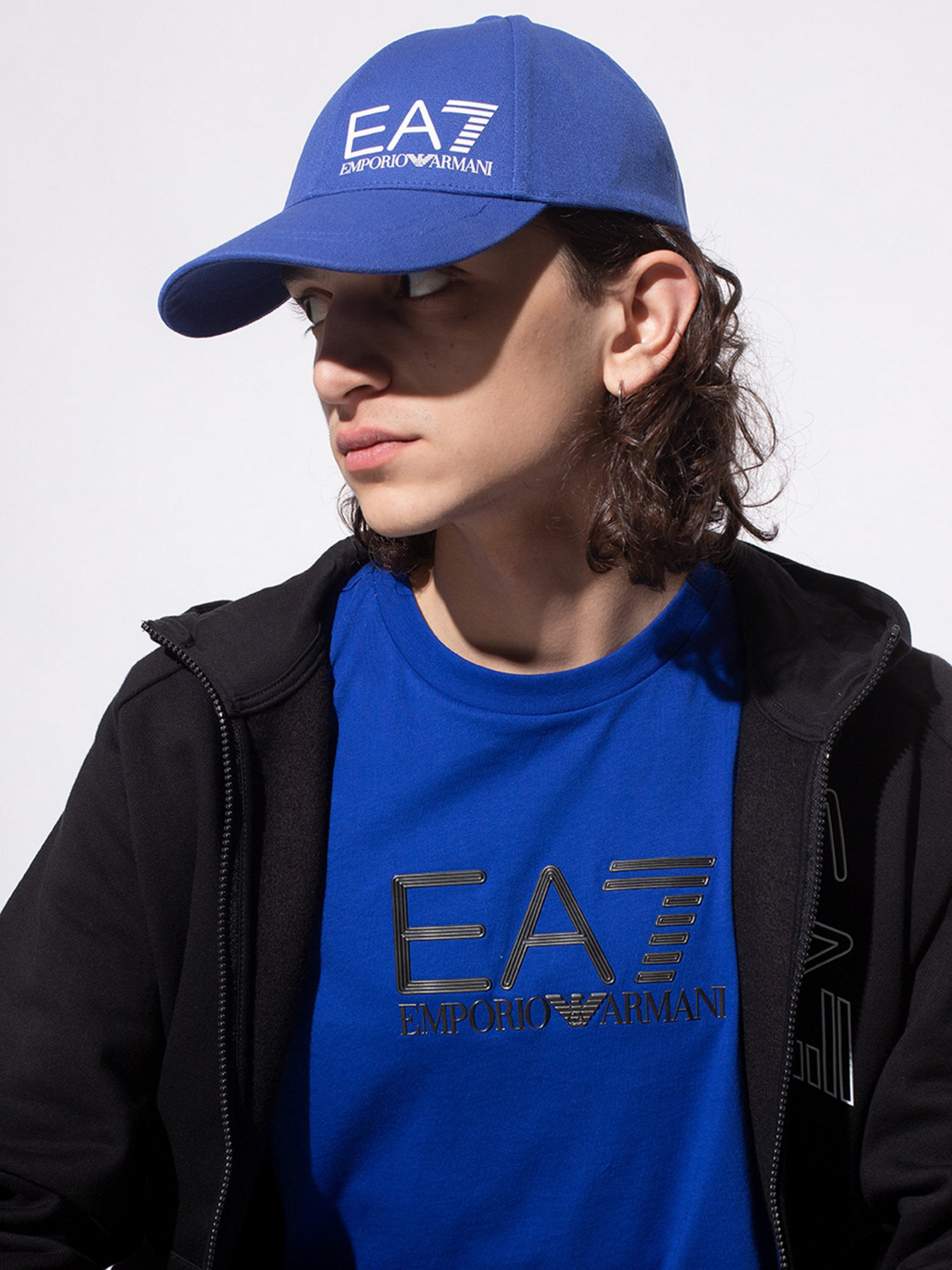 Кепка EA7 модель 275936-0P010-30933 Фото