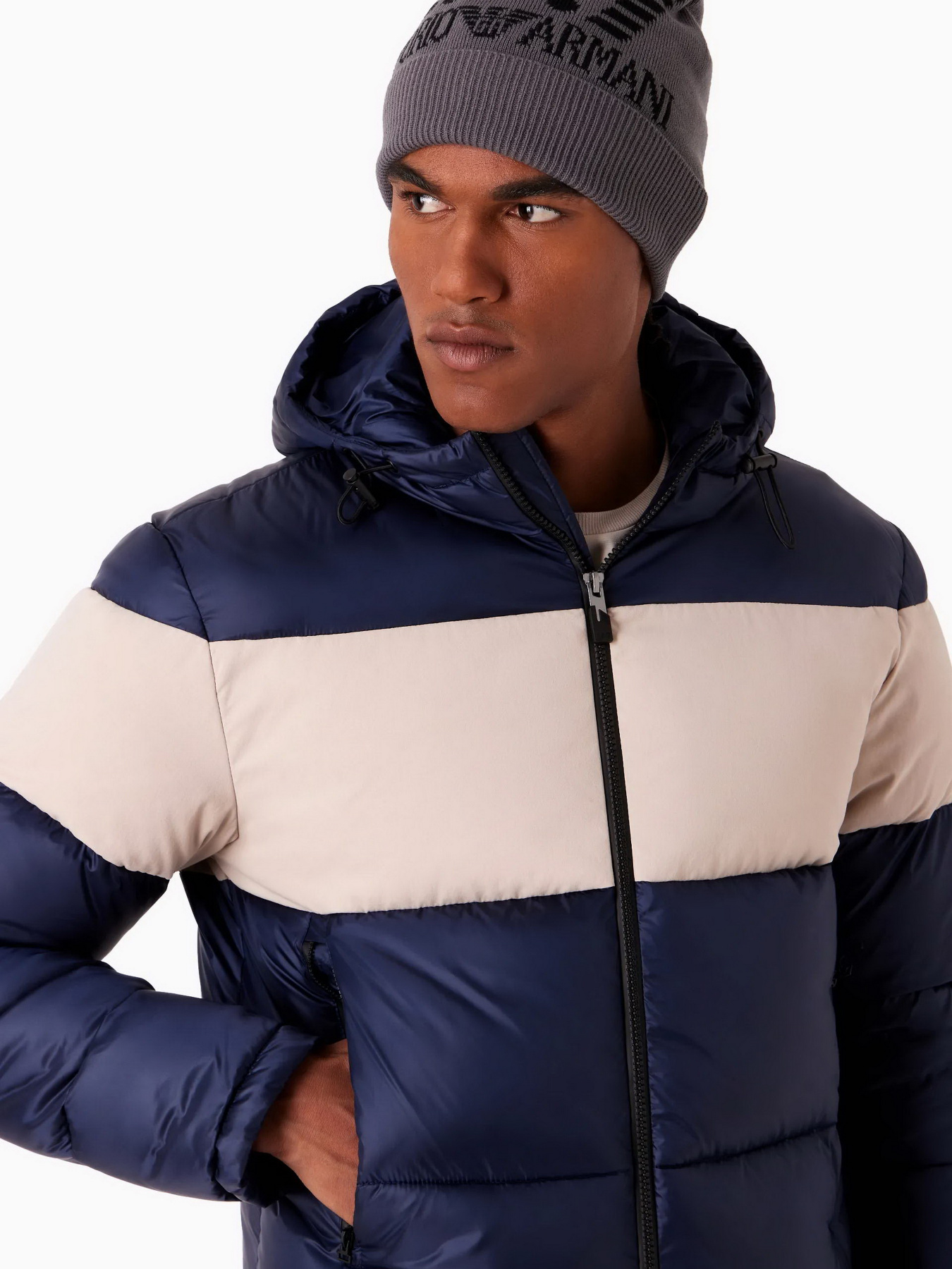 Шапка EA7 Visibility модель 240127-CC200-30640 Фото