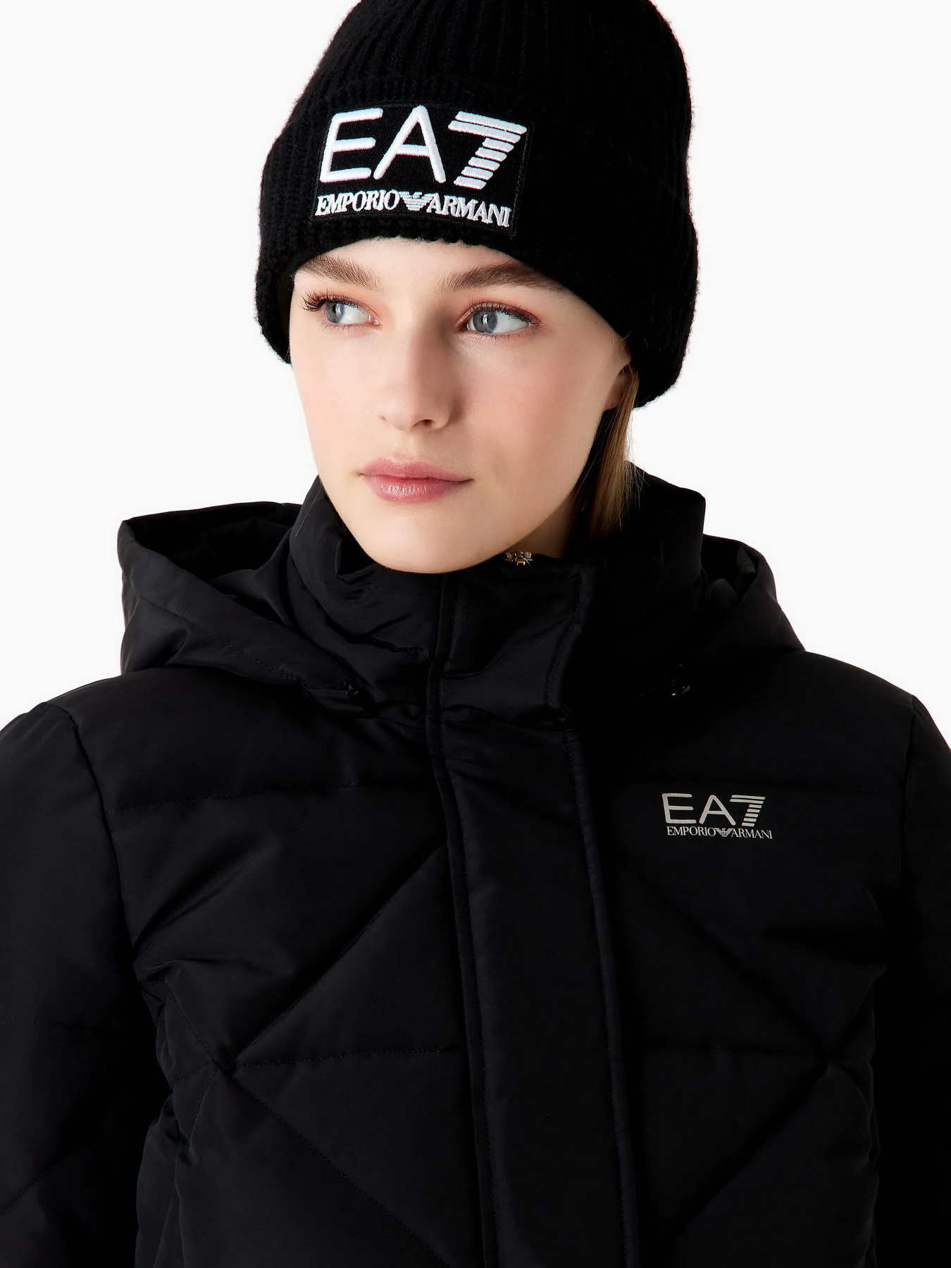 Шапка EA7 Logo Series модель 240131-3F110-00020 Фото
