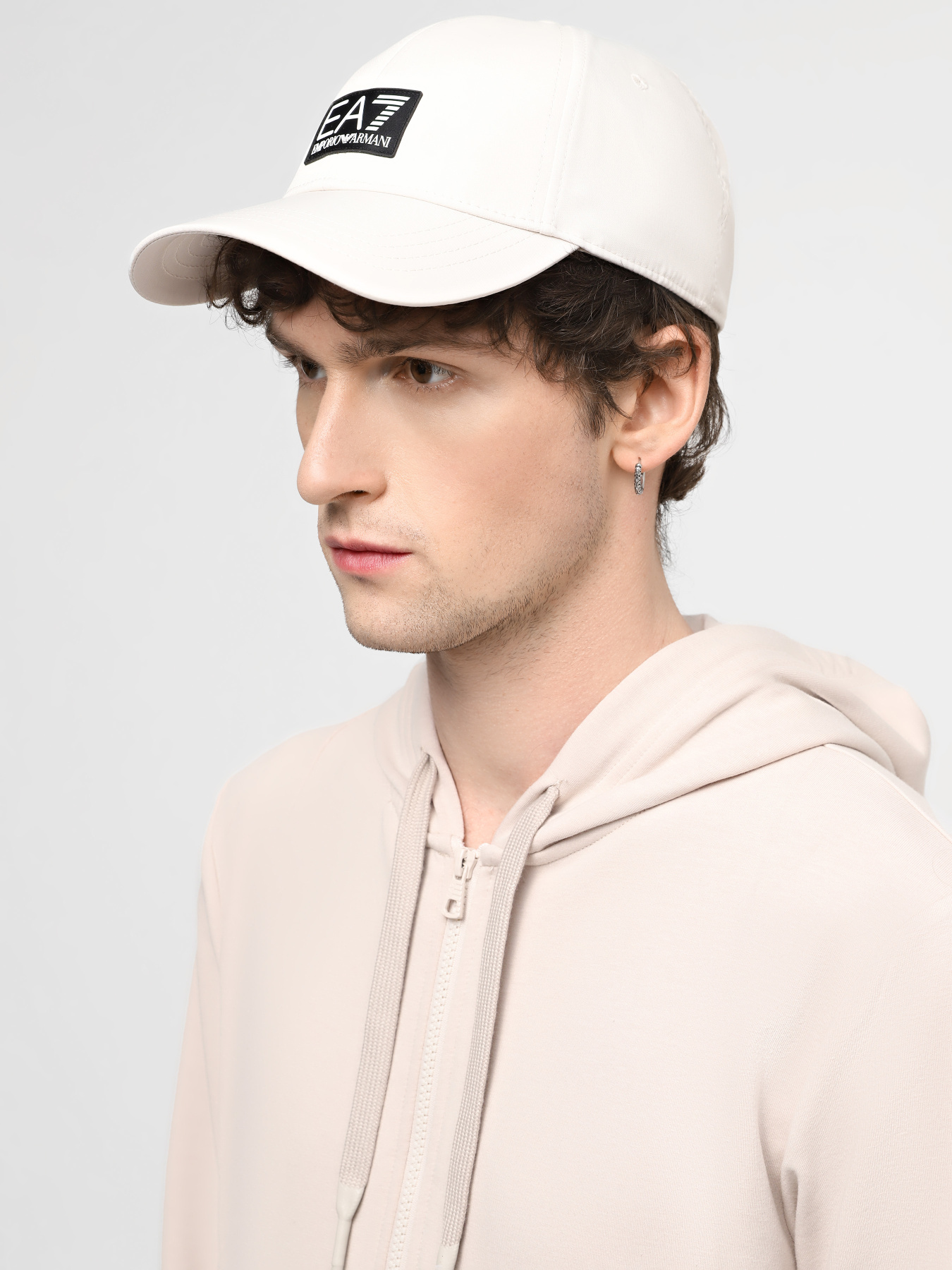 Кепка EA7 модель 240140-4R100-23814 Фото