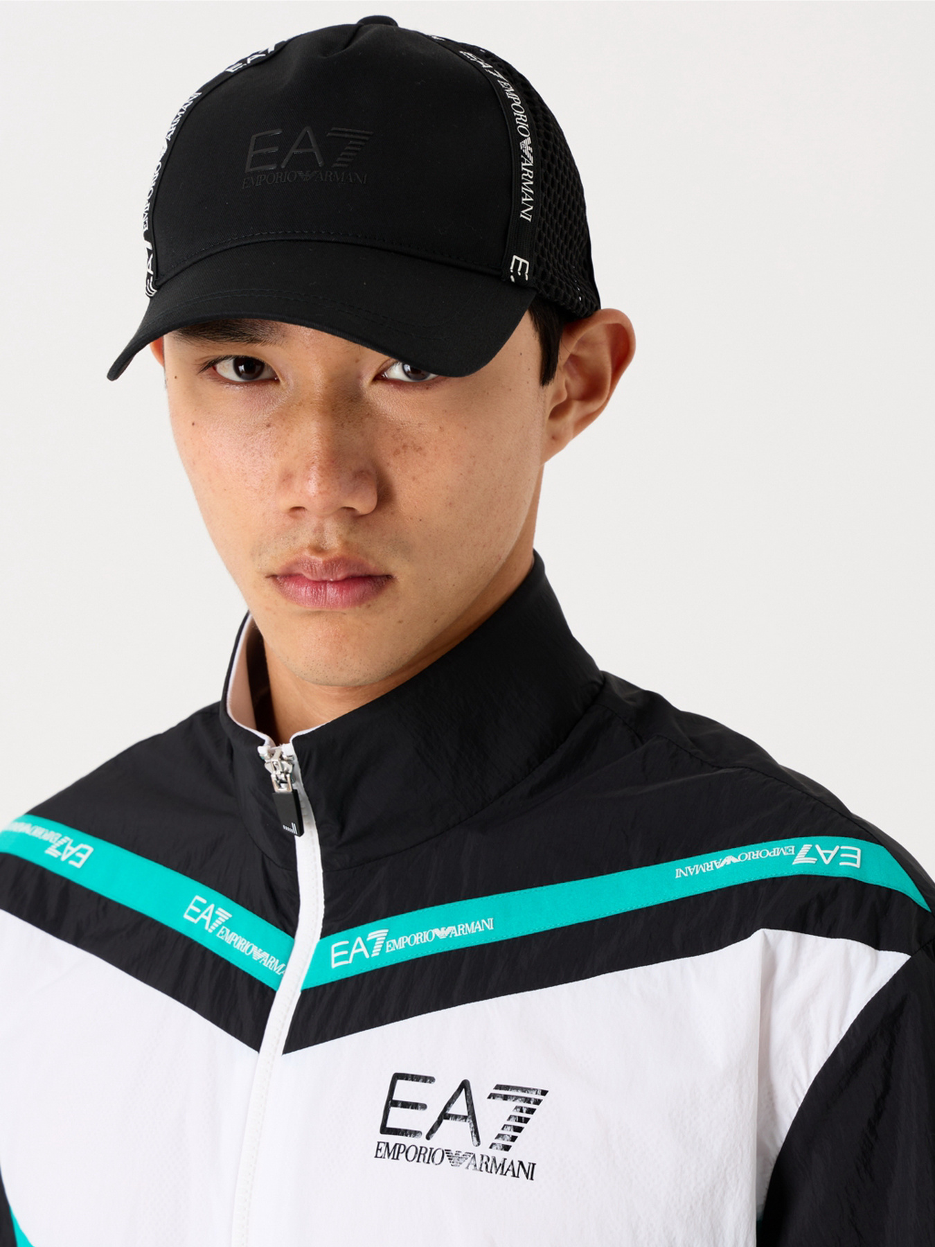 Кепка EA7 модель 240146-4R106-00020 Фото