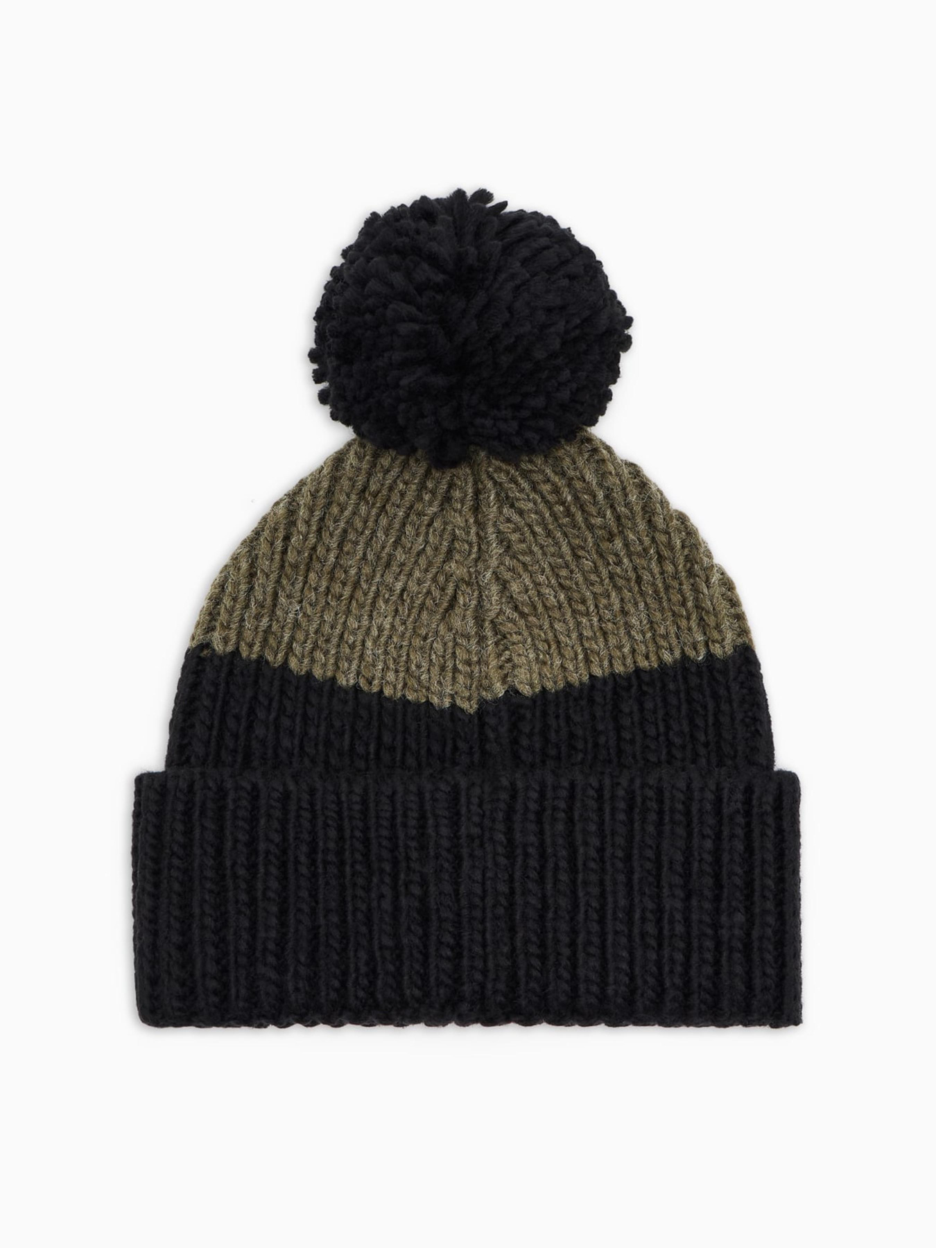 Шапка EA7 модель 7X000314-AF18469-MC359 Шапка EA7 модель 7X000314-AF18469-MC359 Фото