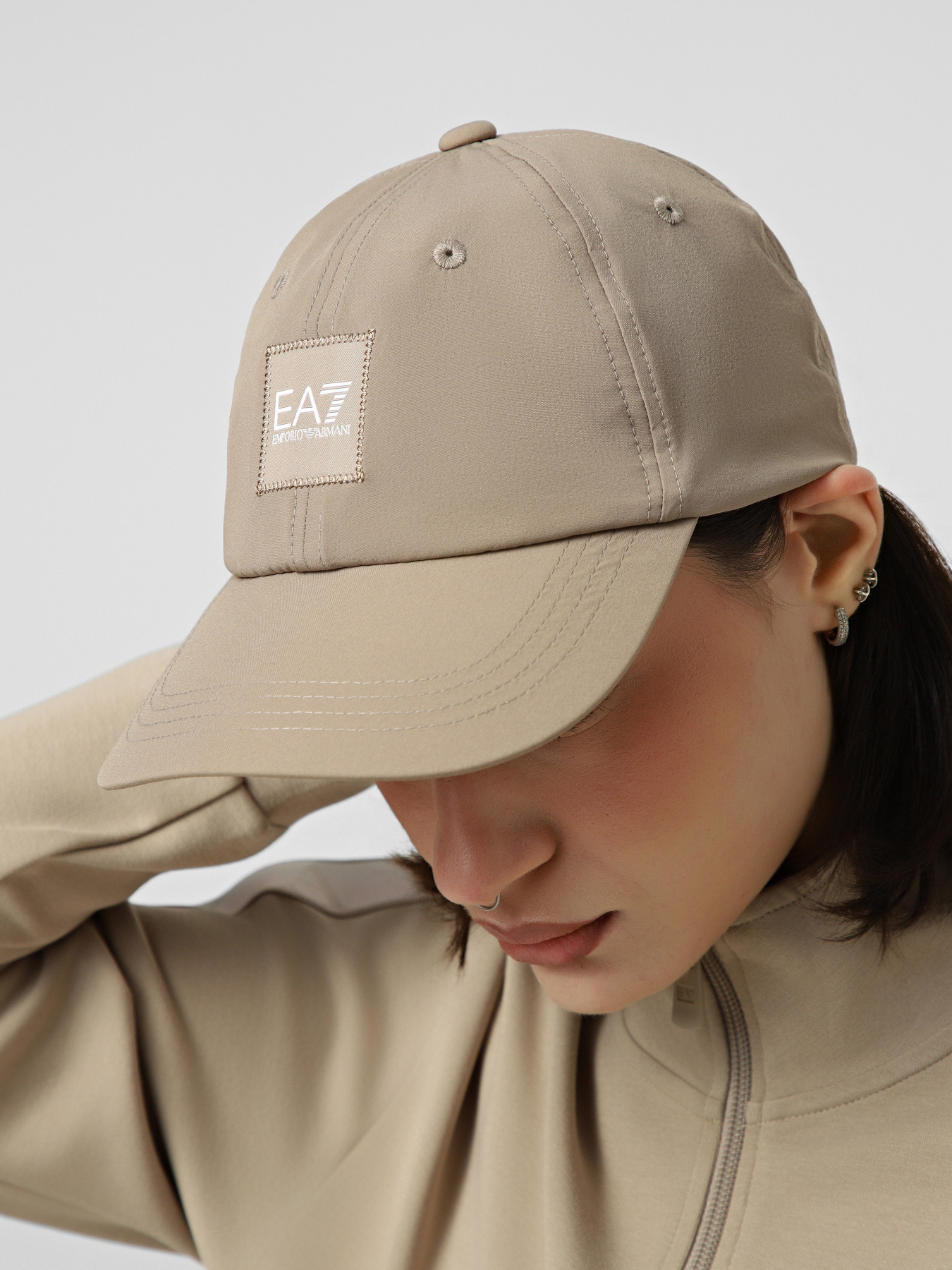 Шапки та кепки EA7 модель 7X000595-AF24754-U6167 Фото