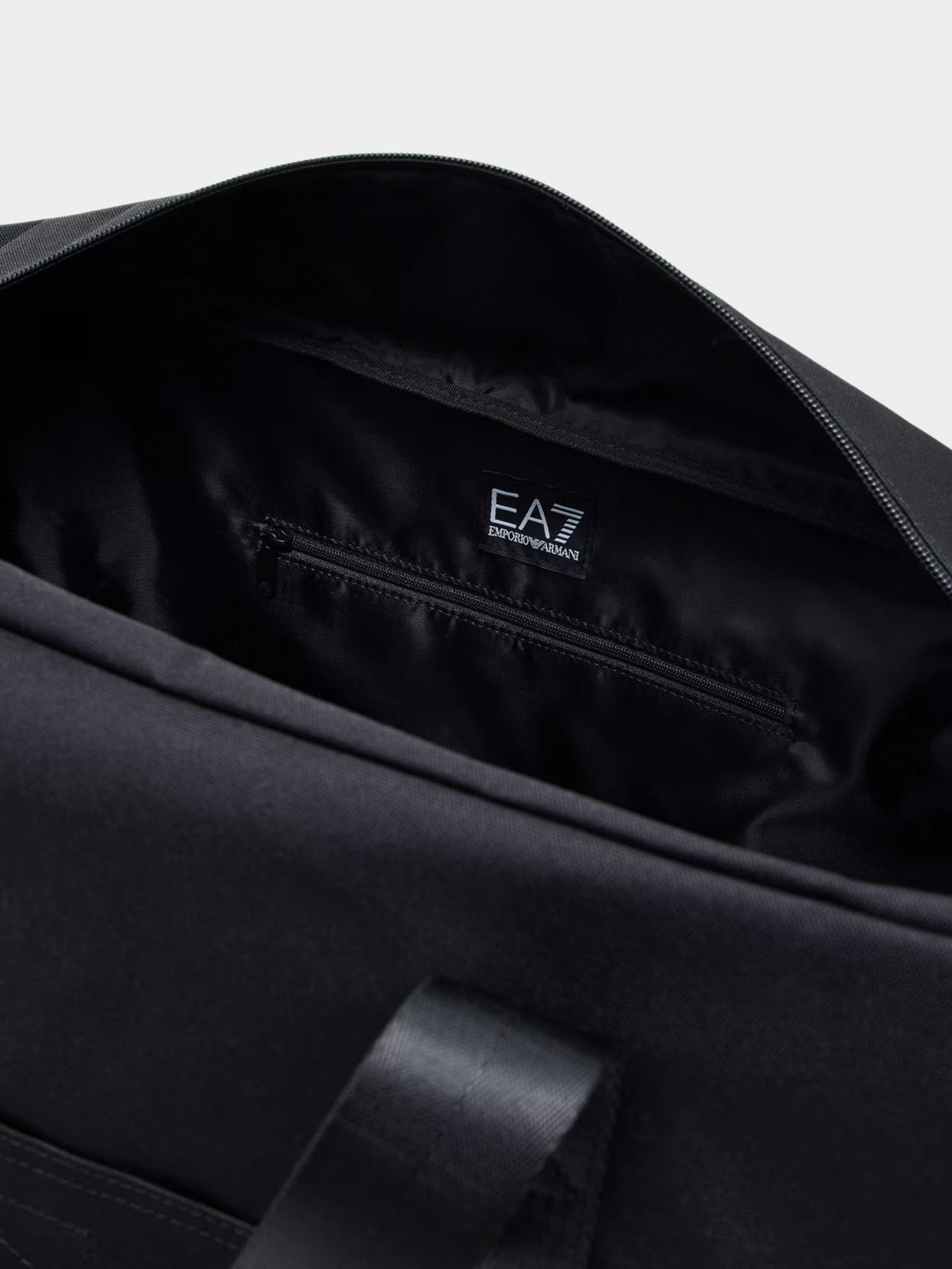 Дорожная сумка EA7 модель 7X000288-AF19722-UC001 Дорожная сумка EA7 модель 7X000288-AF19722-UC001 Фото