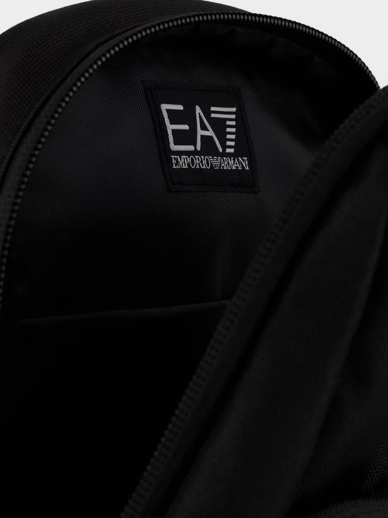 Мессенджер EA7 модель 245087-CC940-02021 Мессенджер EA7 модель 245087-CC940-02021 Фото