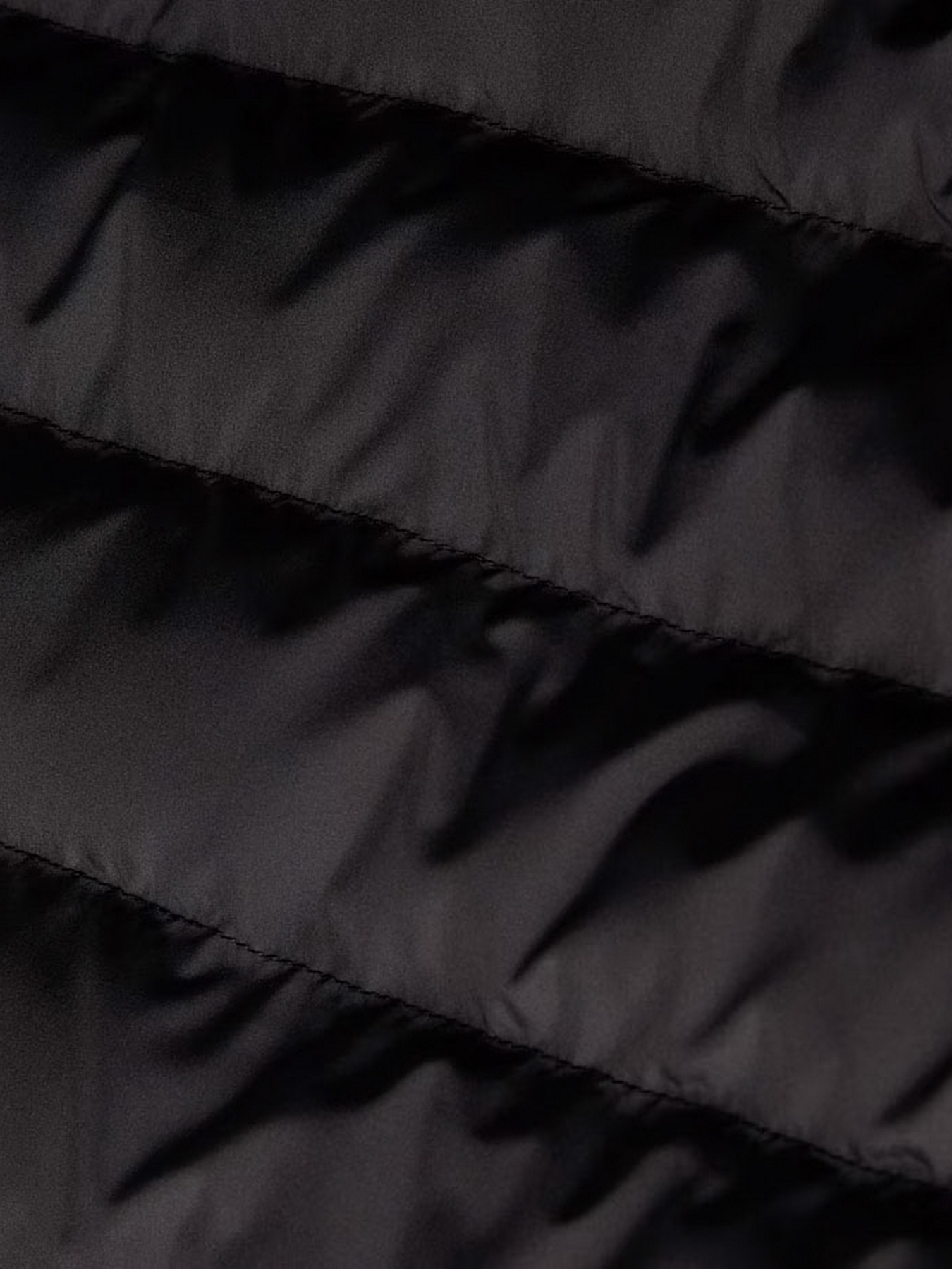 Зимняя куртка The North Face модель NF0A88TWWOO1 Зимняя куртка The North Face модель NF0A88TWWOO1 Фото