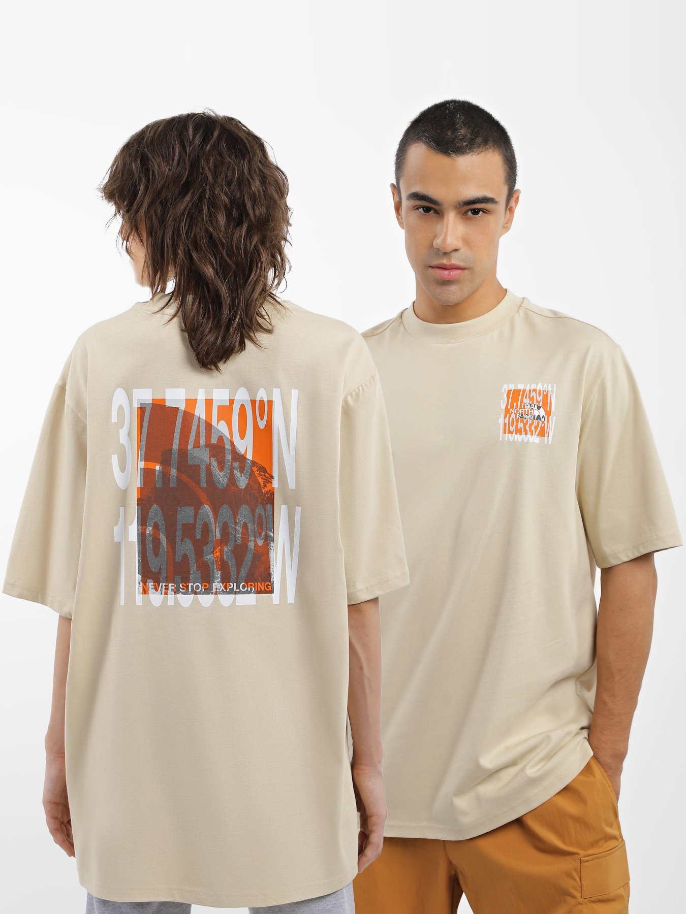 Футболка The North Face Graphic Tee Box Fit модель NF0A85353X41 Фото