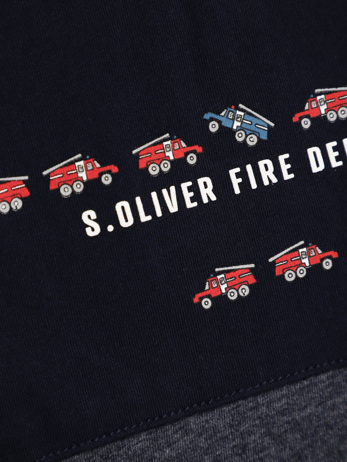 Лонгслив S.Oliver модель 63011312665_т.синій комб. Фото