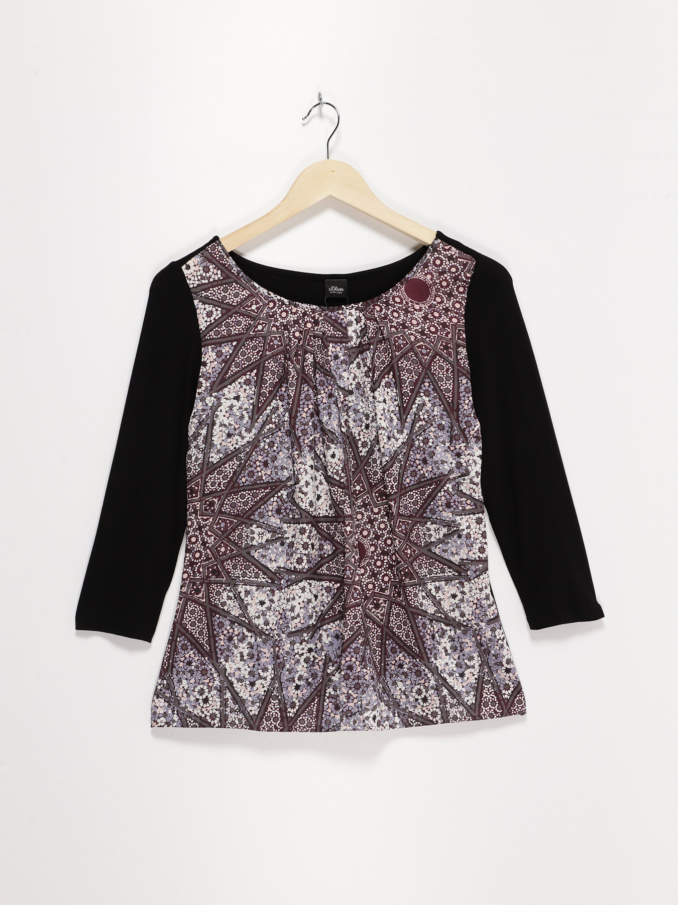 Блуза S.Oliver модель 11711392553_чорний комб. Блуза S.Oliver модель 11711392553_чорний комб. Фото