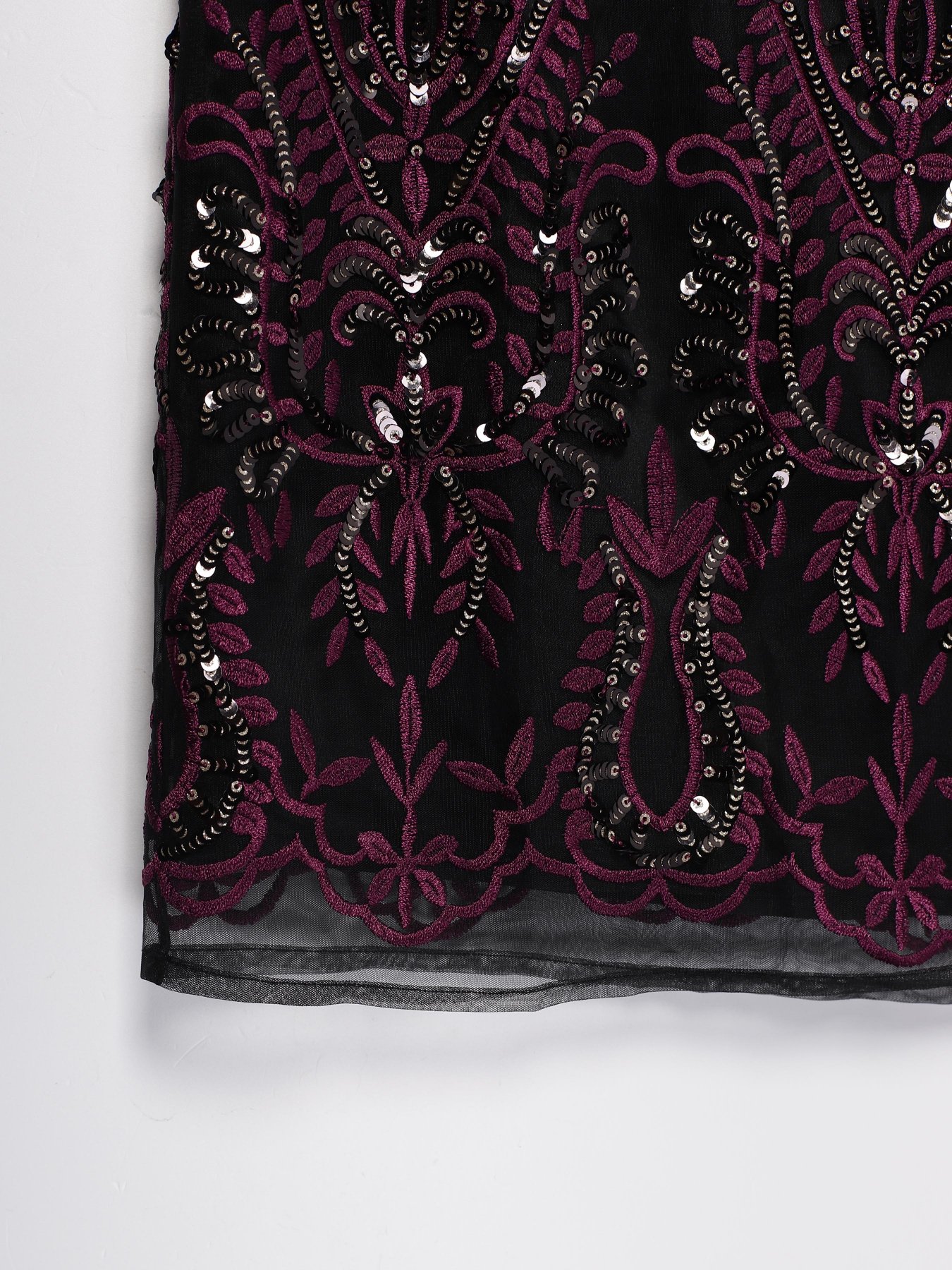 Спідниця міні S.Oliver модель 11811785580_чорний з фіолетовим Спідниця міні S.Oliver модель 11811785580_чорний з фіолетовим Фото