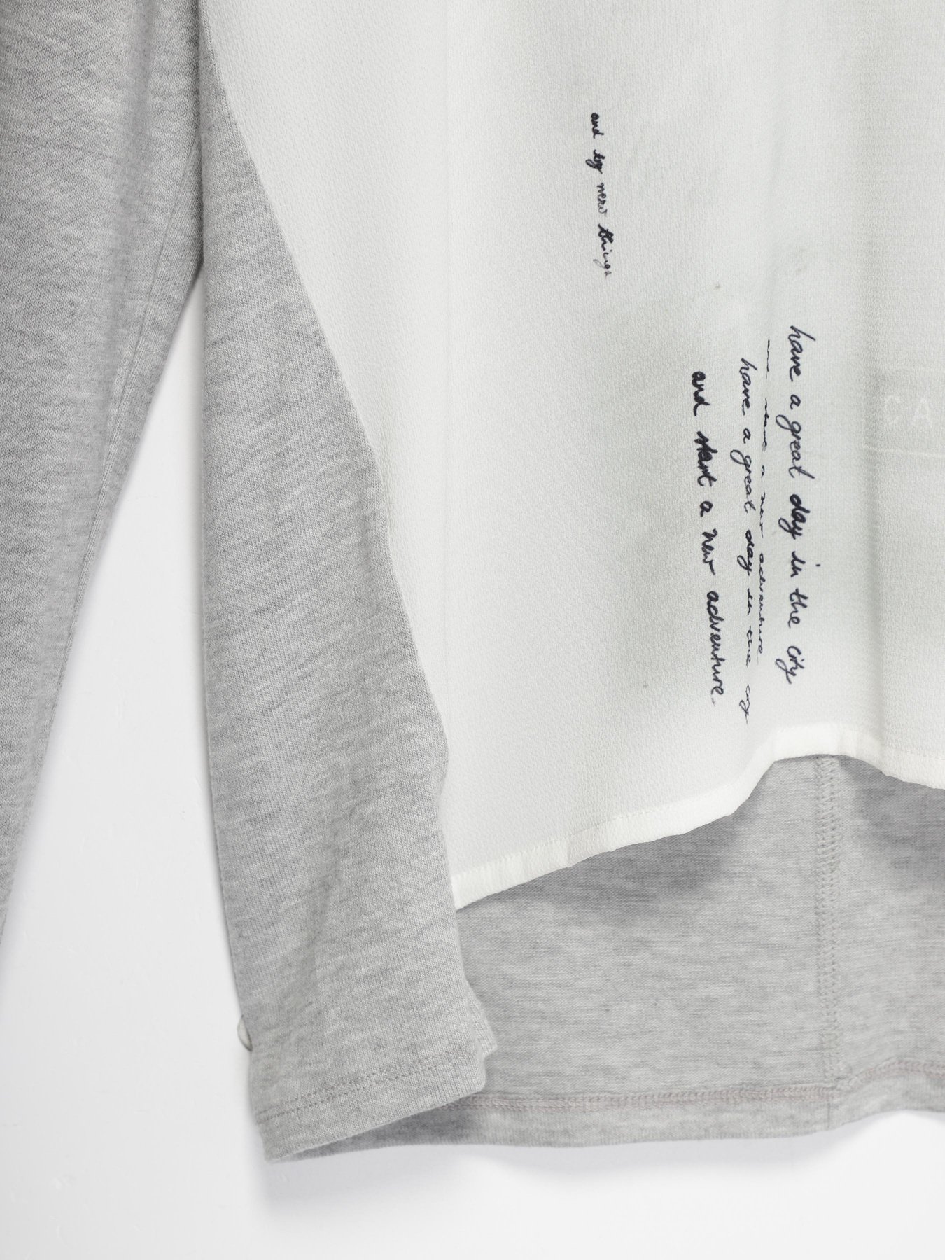 Лонгслив S.Oliver модель 14711315952_сірий з білим Фото