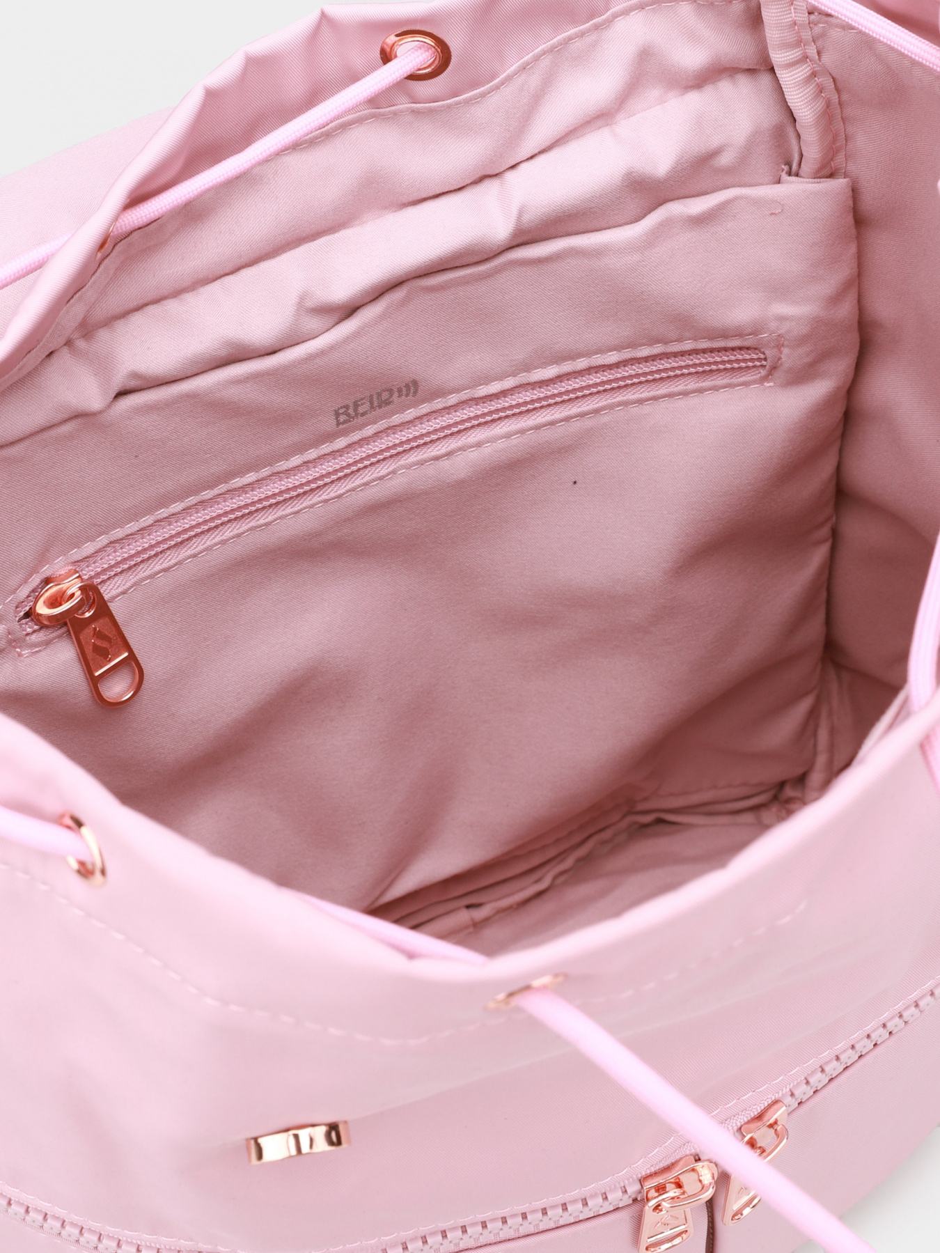 Рюкзаки Skechers Diamond Nylon Backpack модель A2540 SCT PNK Рюкзаки Skechers Diamond Nylon Backpack модель A2540 SCT PNK Фото