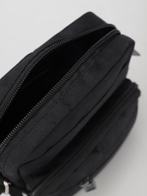 Крос-боді Skechers Logo Detailed Messenger модель SKCH7782 BLK Крос-боді Skechers Logo Detailed Messenger модель SKCH7782 BLK Фото