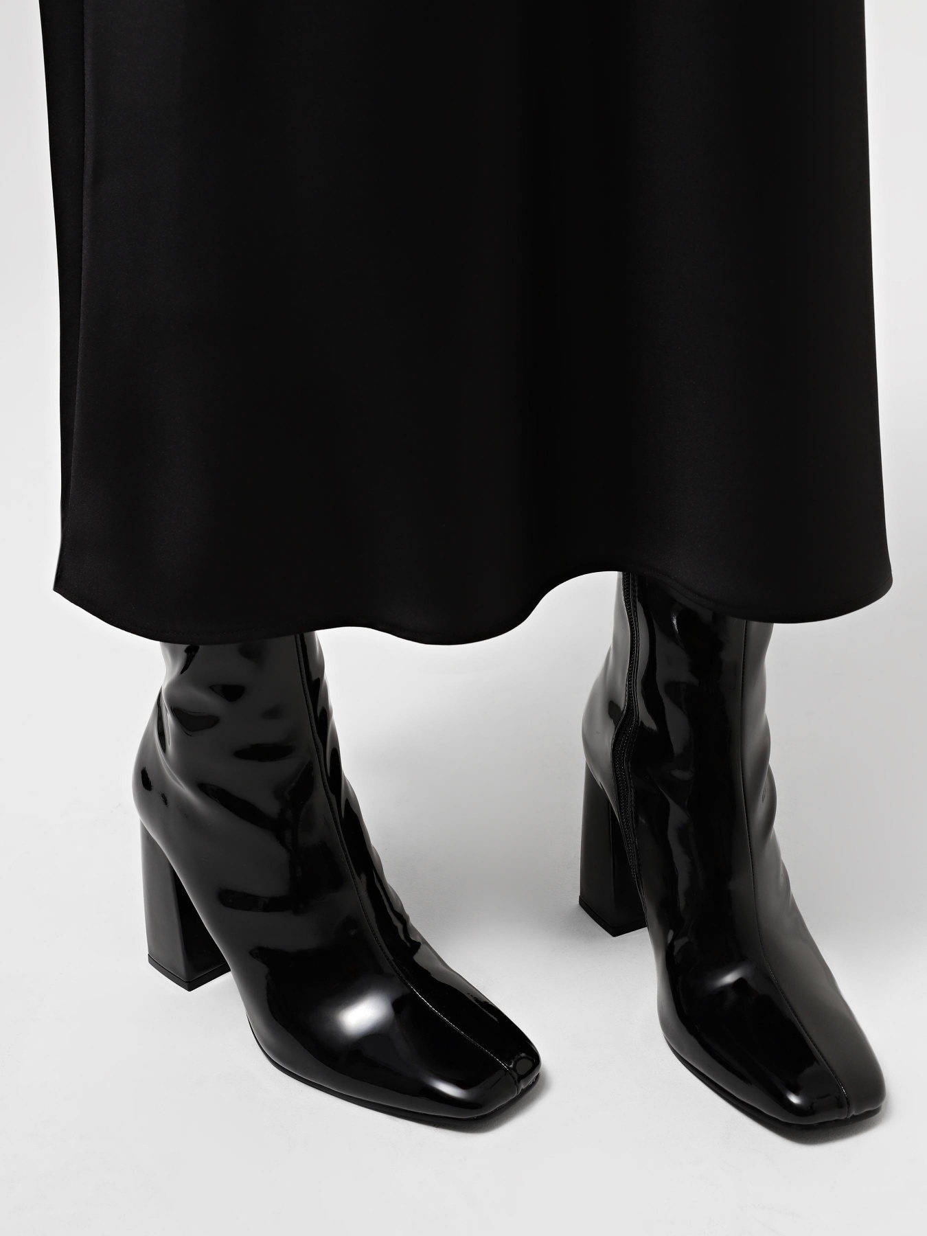 Ботильйони Steve Madden Traverse модель SM19000040 BLACK PATENT Ботильйони Steve Madden Traverse модель SM19000040 BLACK PATENT Фото