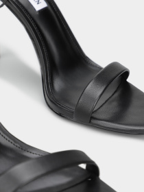 Босоніжки Steve Madden модель SM11002956 BLACK LEATHER Фото