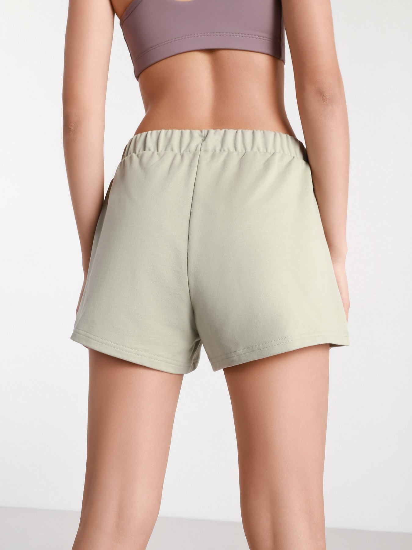 Повседневные шорты PUMA Classics High Waist Short модель 53254074 Фото