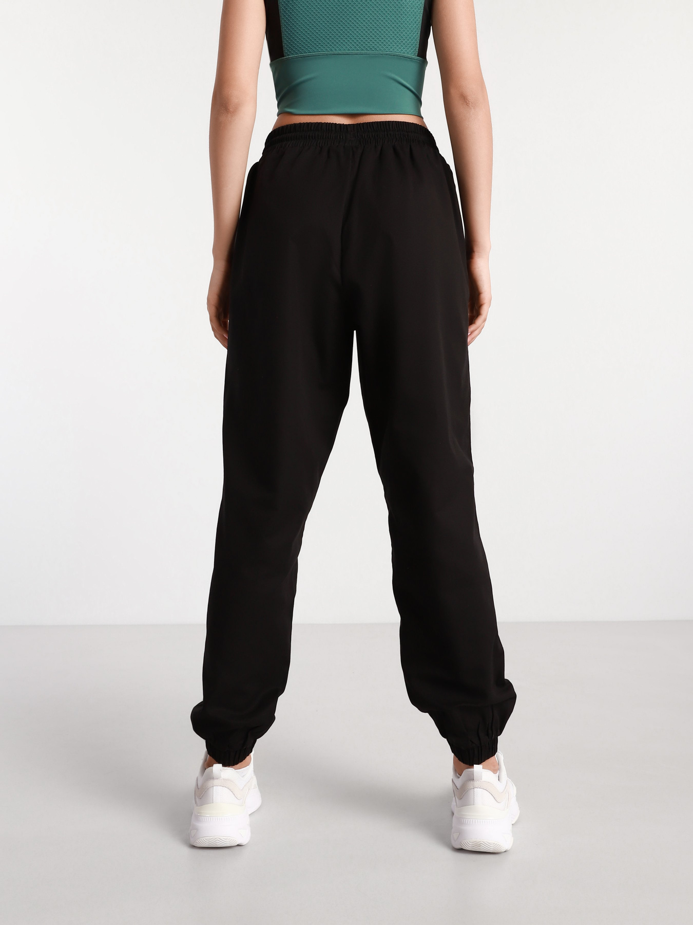 Штаны спортивные PUMA Classics Lounge Pants модель 53254201 Фото