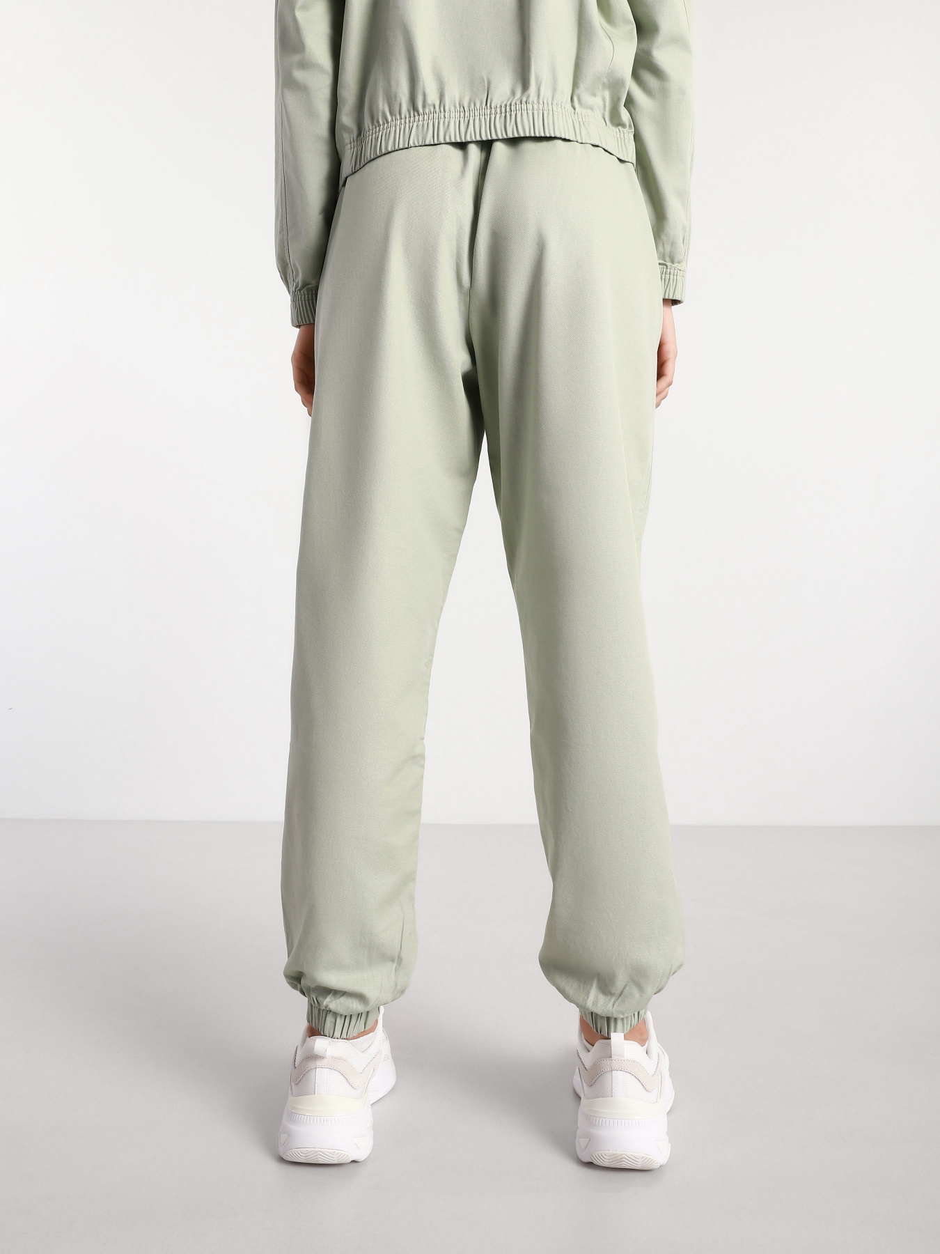 Штаны спортивные PUMA Classics Lounge Pants модель 53254274 Фото