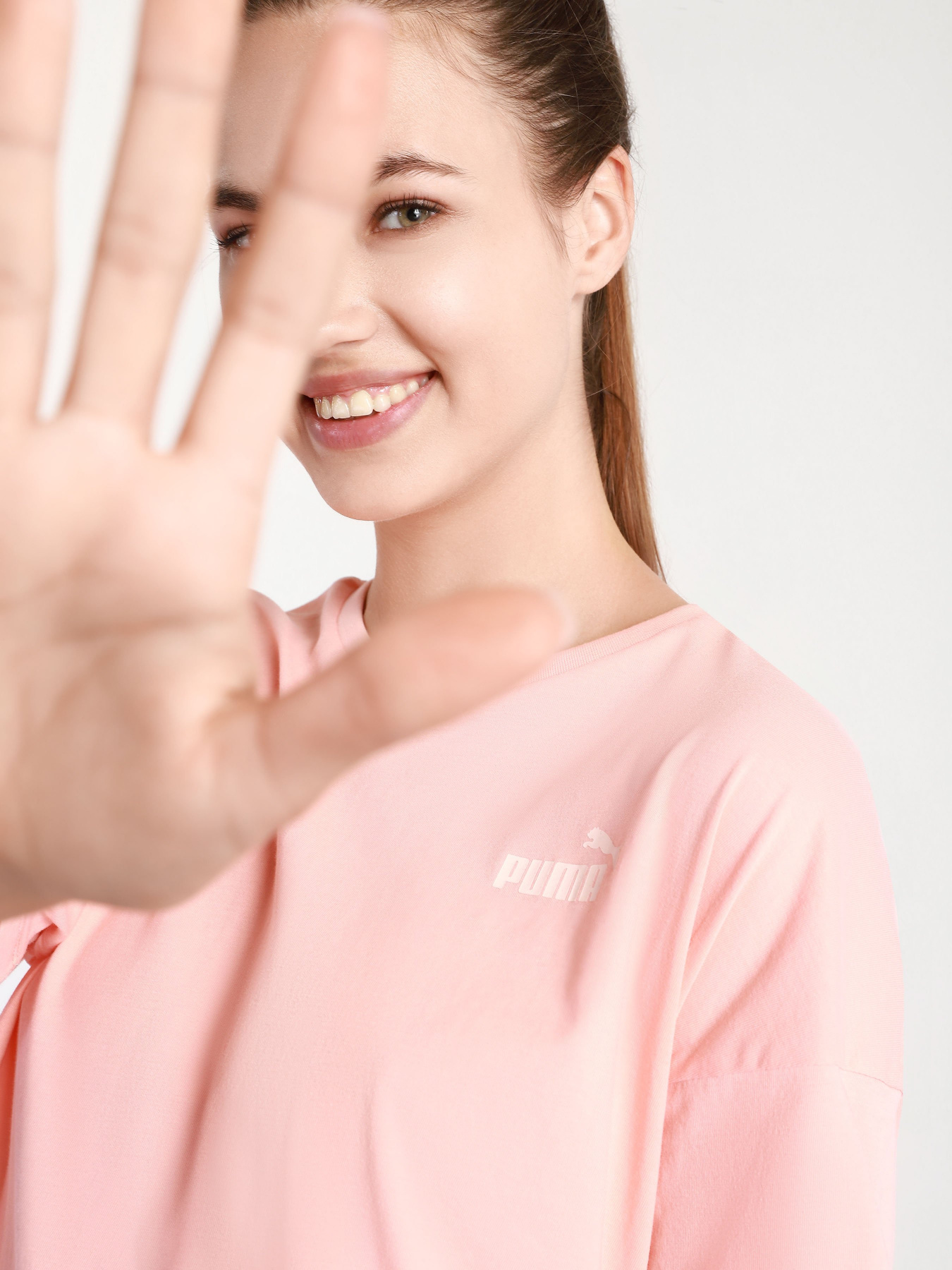 Футболки і поло PUMA ESS Cropped Small Logo Tee модель 58686726 Фото