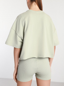 Футболки и поло PUMA Classics Raw Edge Crew модель 53253974 Фото