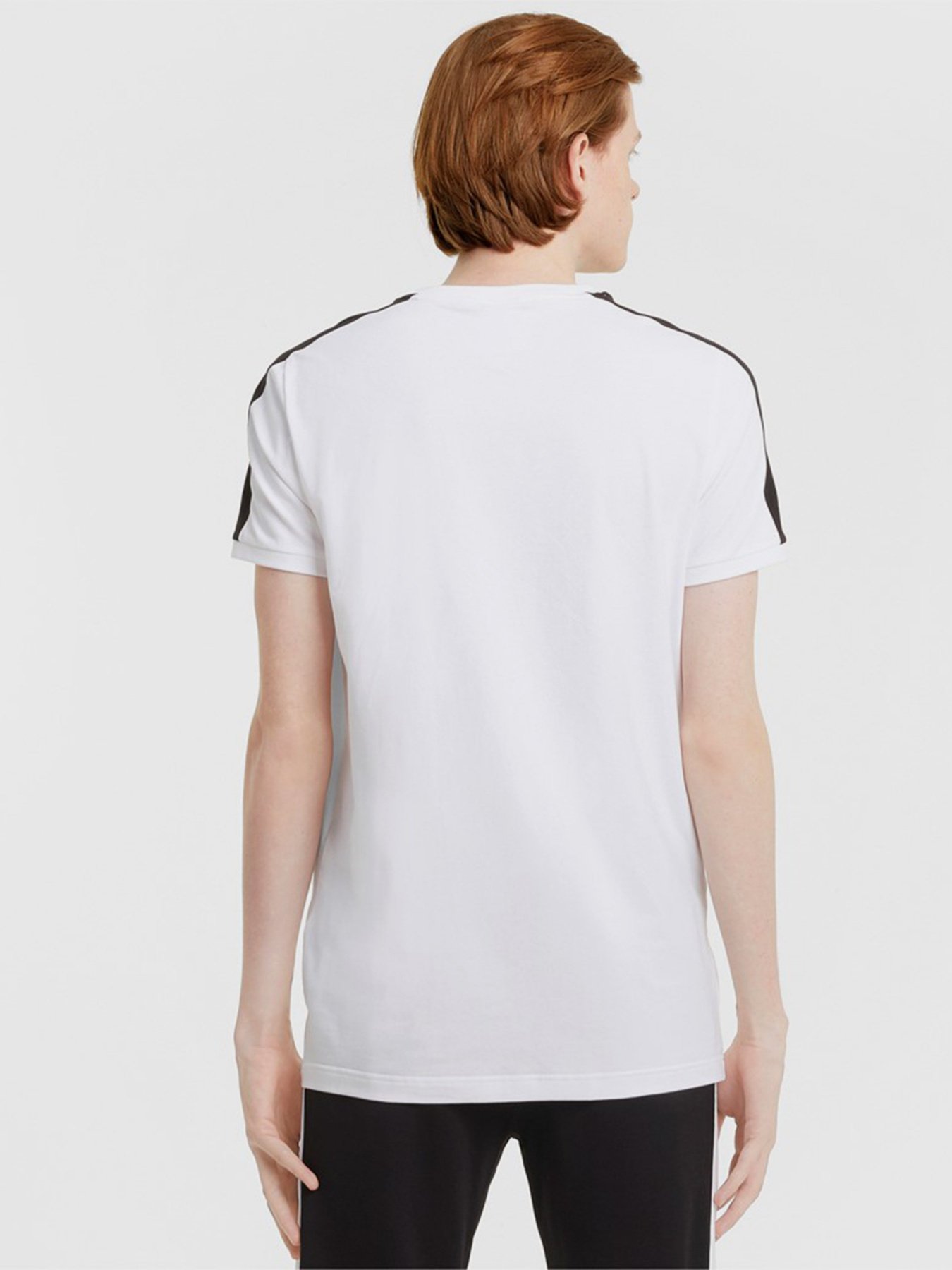 Футболка PUMA Iconic T7 модель 59986902 Футболка PUMA Iconic T7 модель 59986902 Фото