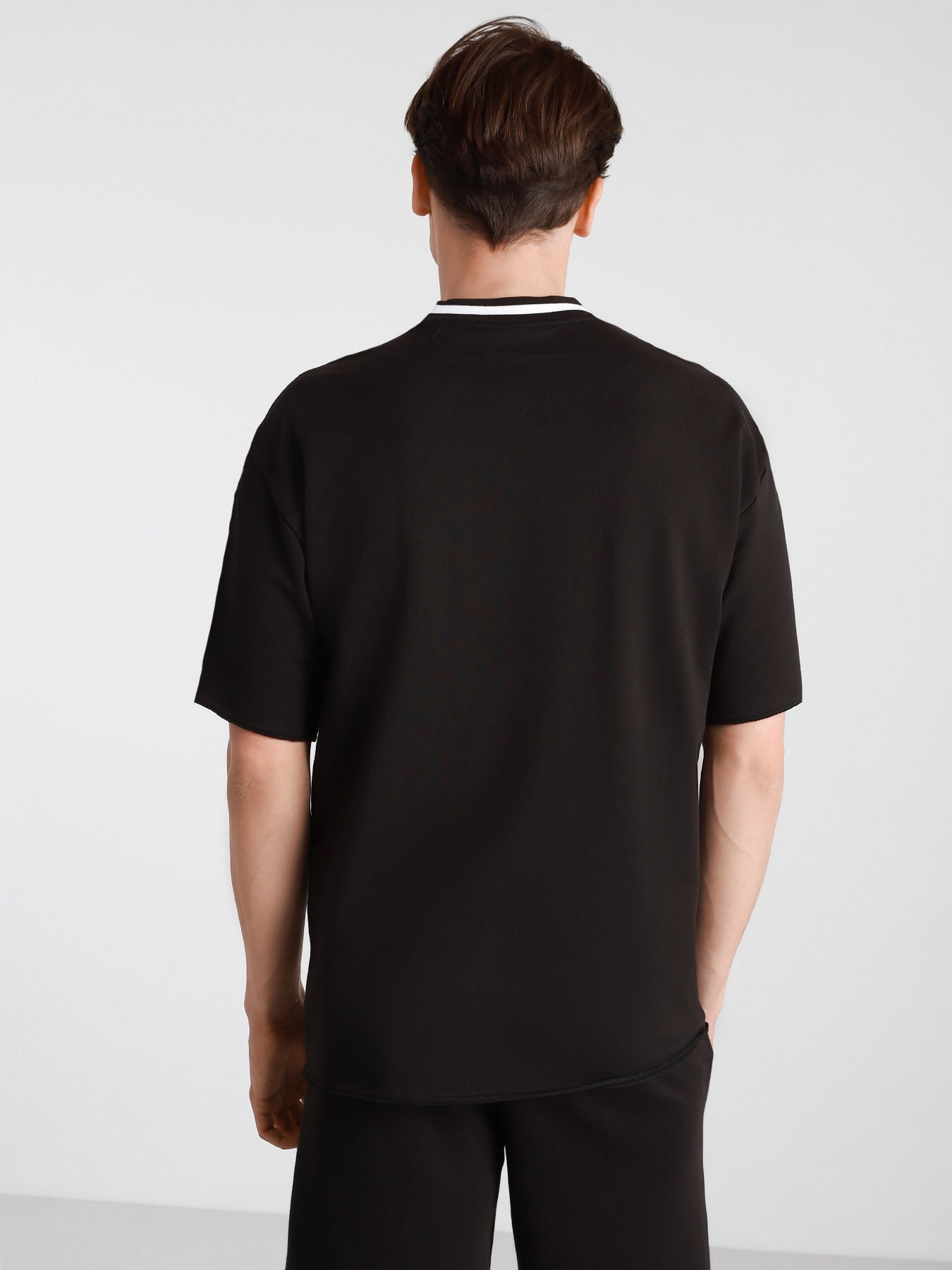 Футболки і поло PUMA SUMMER COURT Crew модель 84581401 Фото