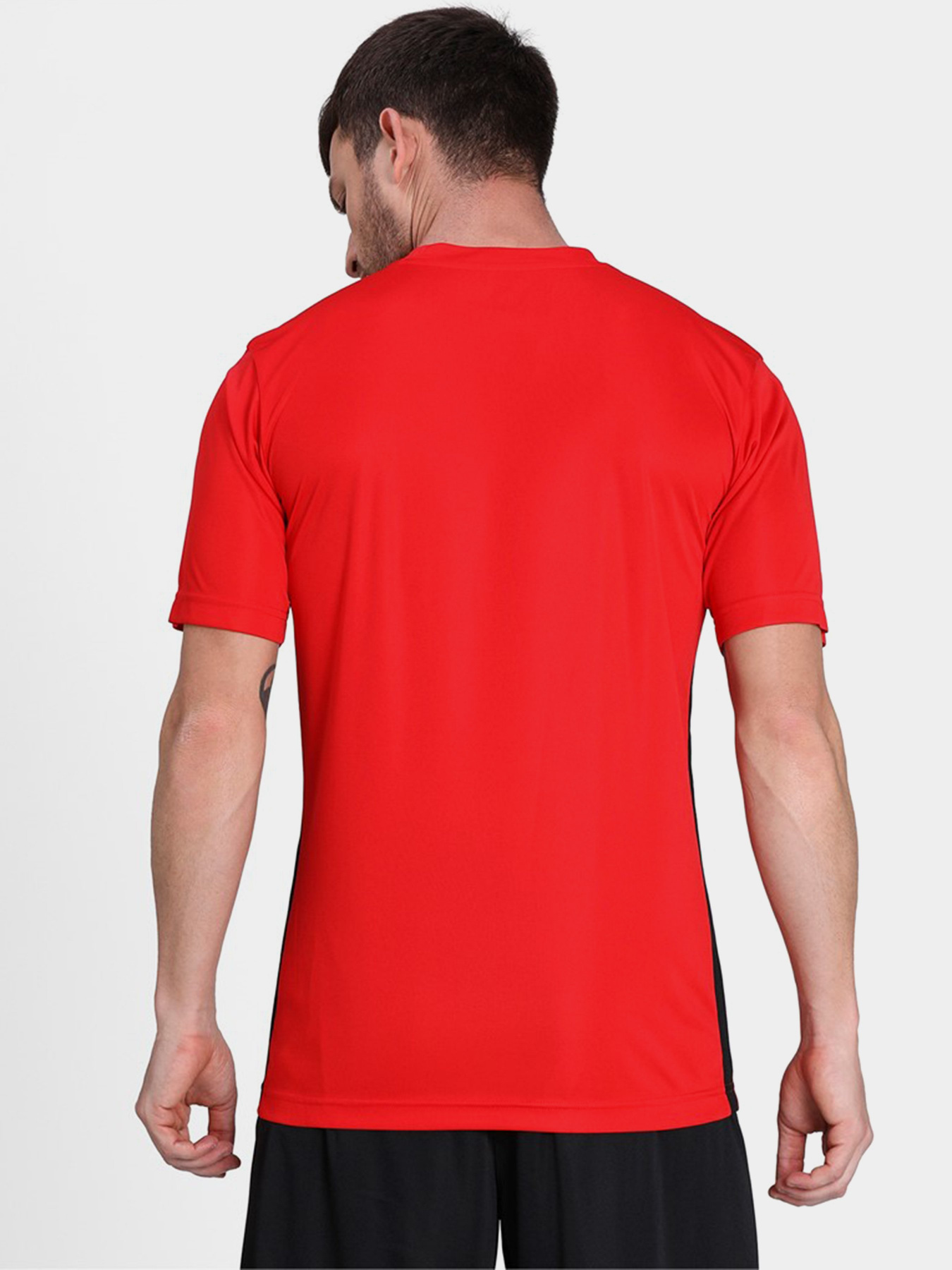 Футболки и поло PUMA FTBLPLAY GRAPHIC модель 65681201 Фото