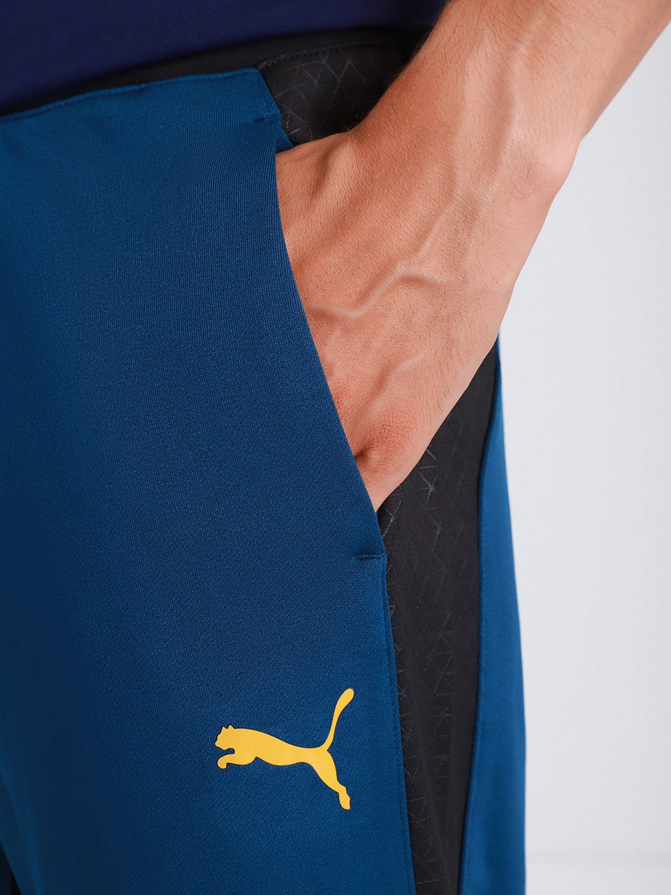 Штаны спортивные PUMA TRAIN ACTIVATE PANT модель 52012965 Фото