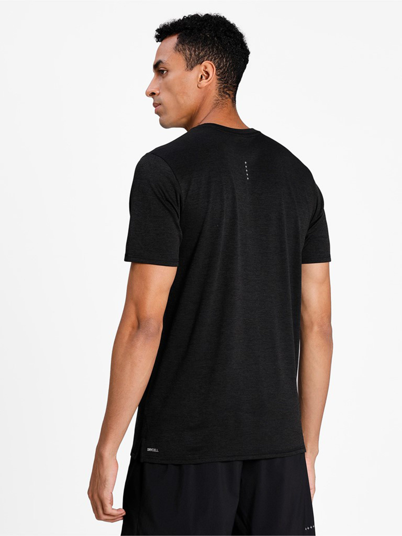 Футболки и поло PUMA FAVOURITE модель 52020901 Фото