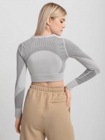 Топ PUMA SEAMLESS LONG SLEEVE FITTED модель 52102972 Фото