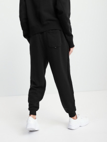 Штаны спортивные PUMA Infuse Sweat Pants модель 53193001 Фото