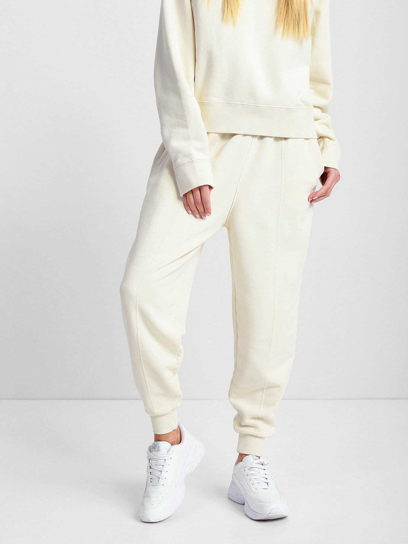 Штаны спортивные PUMA Infuse Sweat Pants модель 53193073 Фото