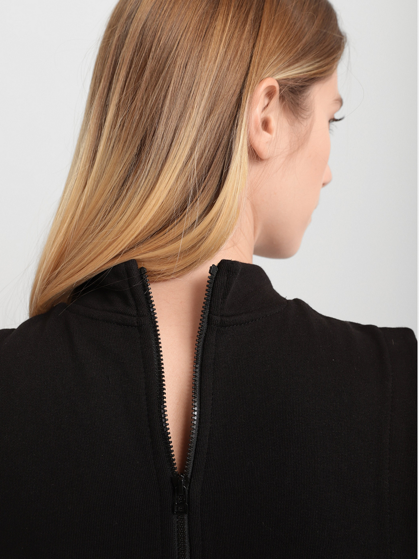 Комбинезон PUMA RE.GEN Women's Jumpsuit модель 53193601 Фото