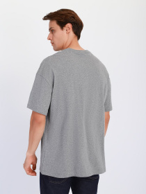 Футболки і поло PUMA Classics модель 53213503 Фото