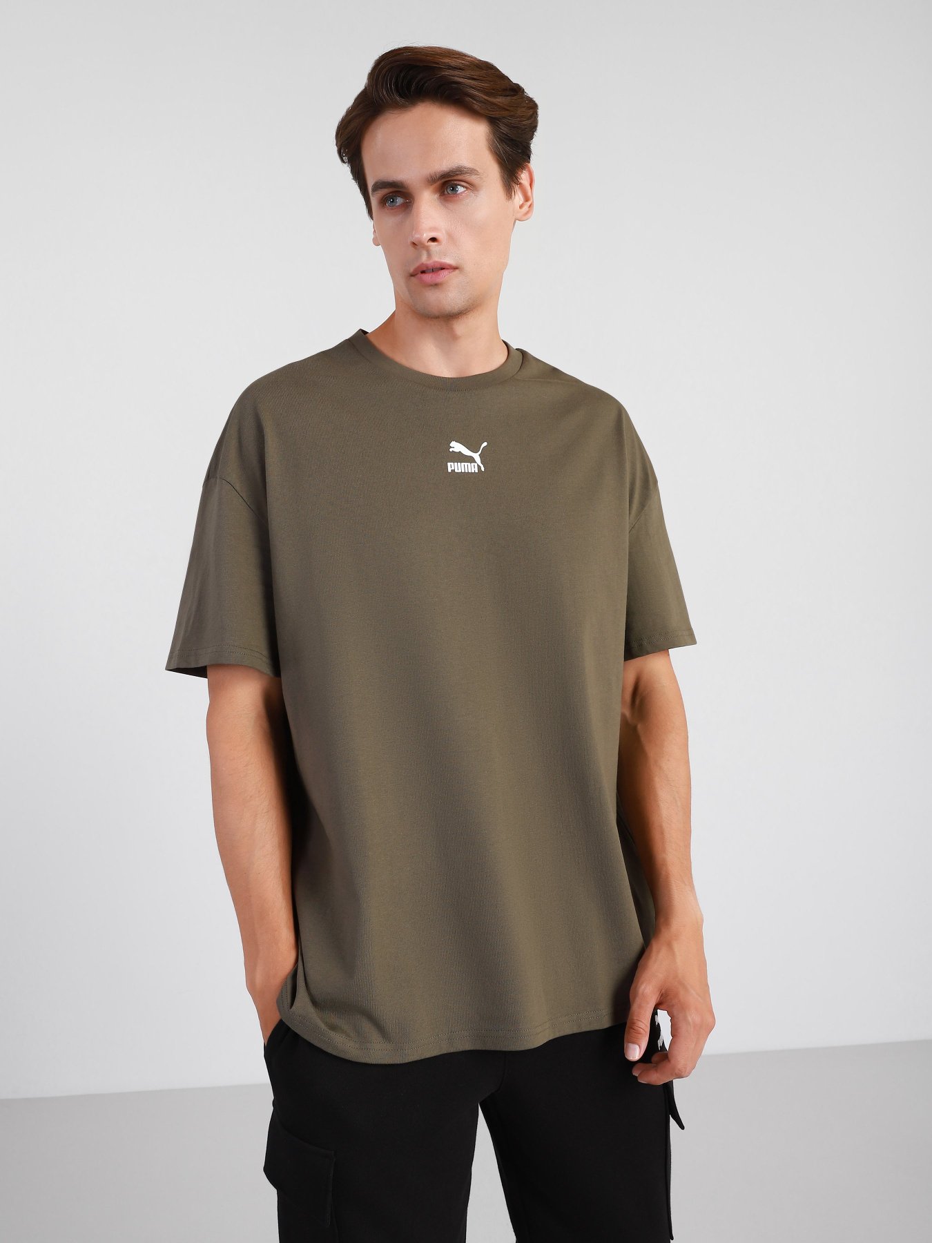 Футболки і поло PUMA CLASSICS модель 53213544 Фото