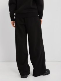 Штаны спортивные PUMA Classics Fashion модель 53429301 Фото