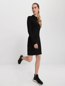 Платье мини PUMA Classics Ribbed LS Dress модель 53430401 Фото