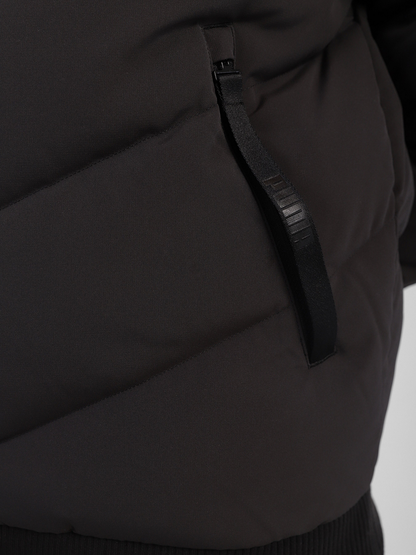 Пуховик PUMA CLASSICS DOWN модель 58956301 Фото