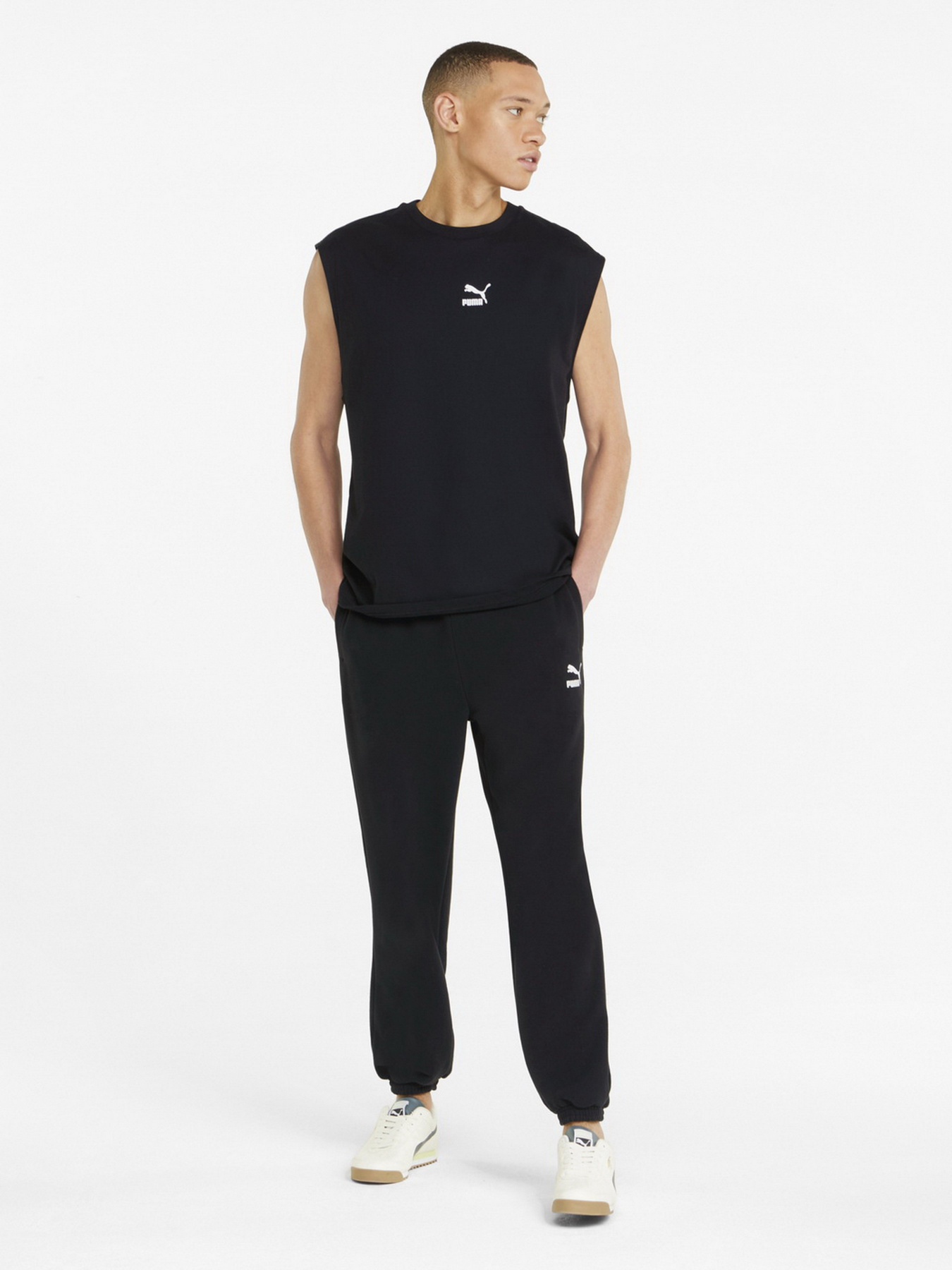 Штаны спортивные PUMA Classics Relaxed модель 53505801 Фото