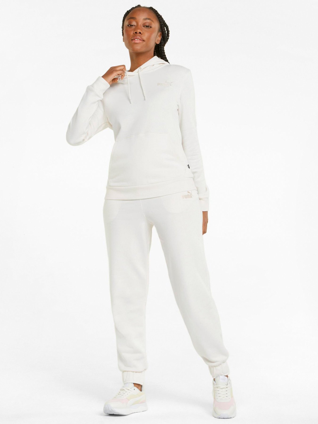 Худи PUMA Essentials+ Embroidery модель 84833299 Худи PUMA Essentials+ Embroidery модель 84833299 Фото