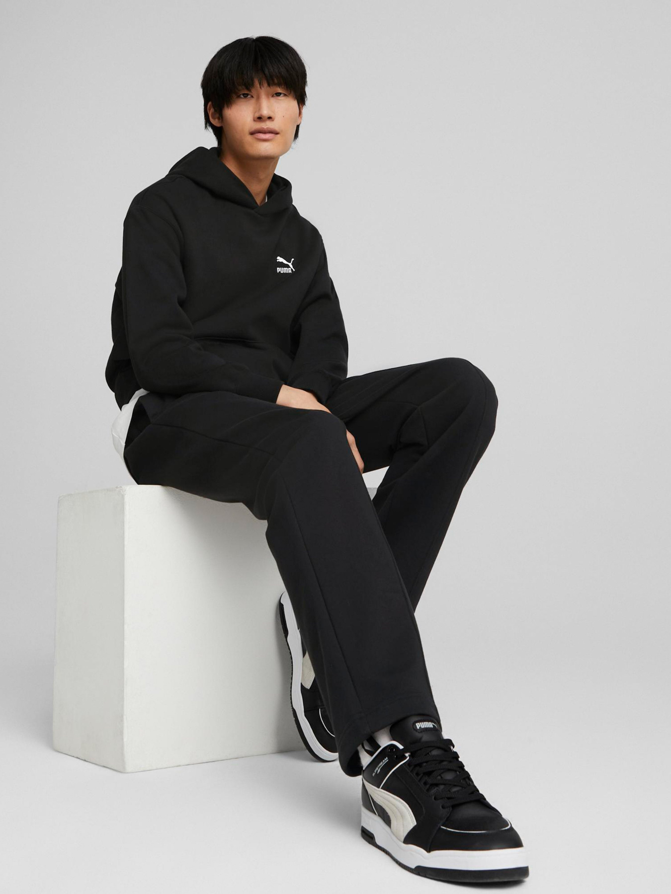 Худи PUMA Classics Relaxed модель 53674701 Фото