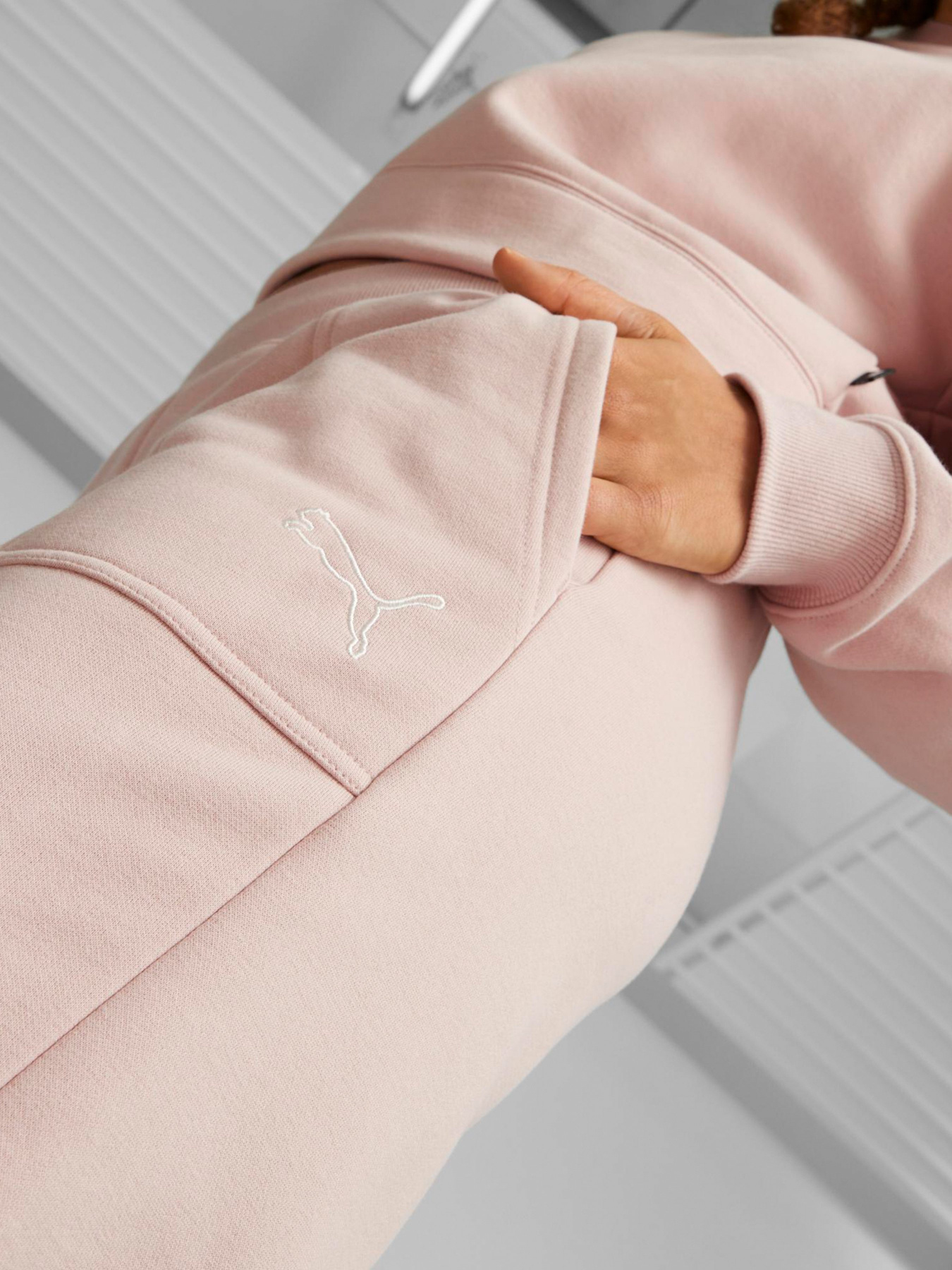Спортивний костюм PUMA Loungewear модель 67002547 Фото