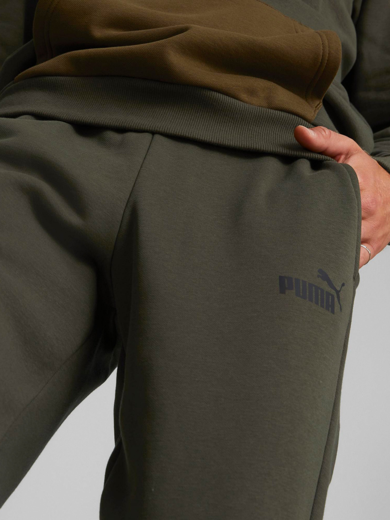 Спортивный костюм PUMA Hooded Tracksuit модель 67003470 Фото