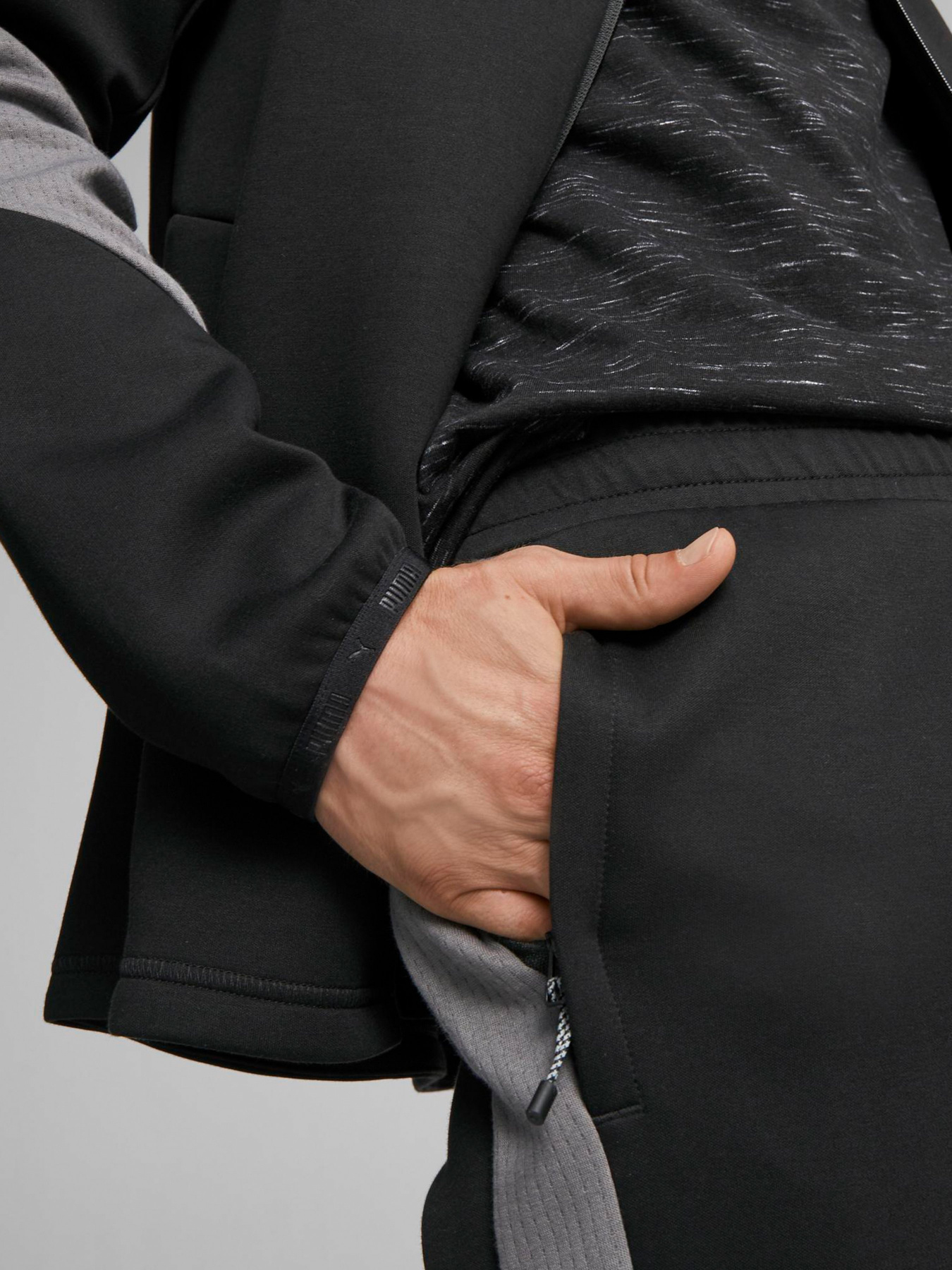 Штаны спортивные PUMA Evostripe модель 84991701 Фото