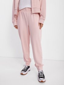 Штаны спортивные PUMA Essentials модель 84720407 Штаны спортивные PUMA Essentials модель 84720407 Фото