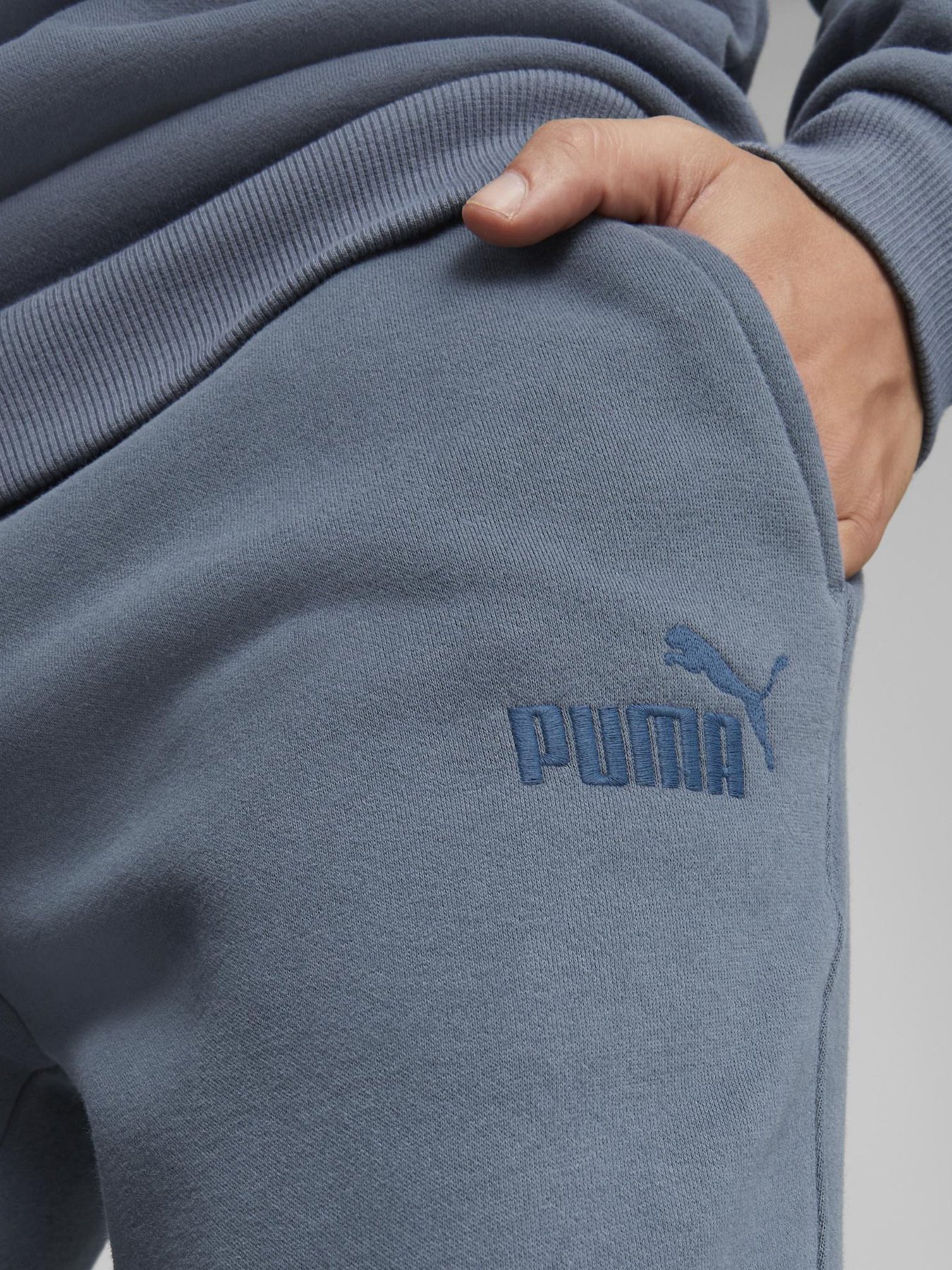 Штаны спортивные PUMA Essentials Elevated модель 84988918 Фото