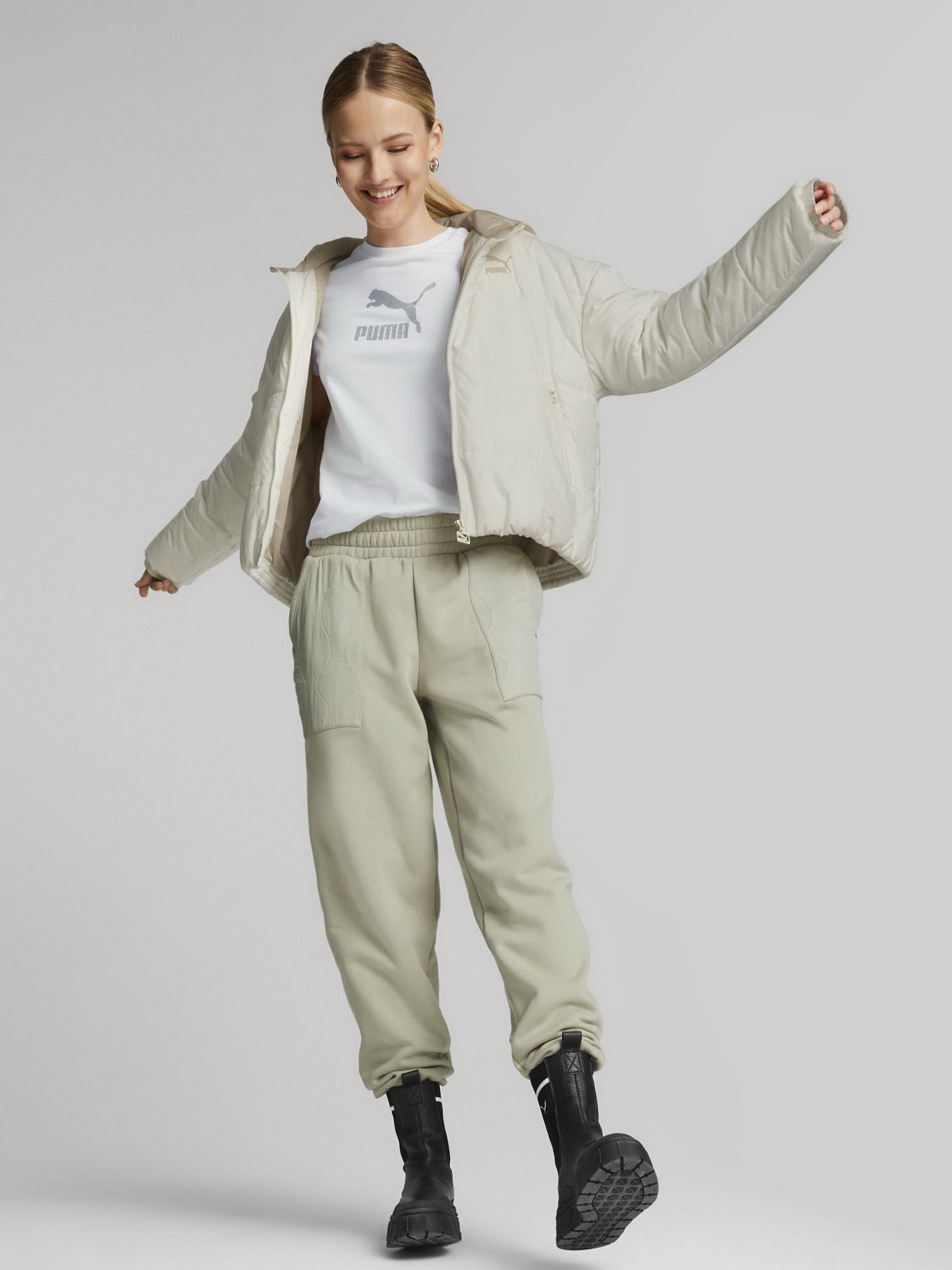 Демисезонная куртка PUMA Classics Padded модель 53557665 Фото