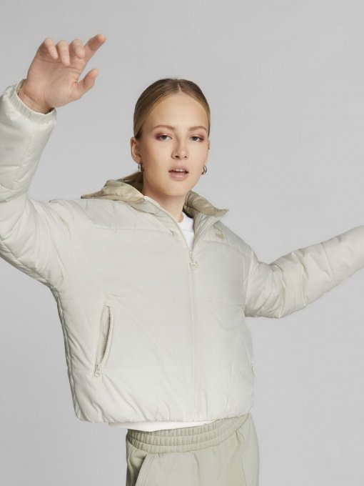 Демісезонна куртка PUMA Classics Padded модель 53557665 Фото