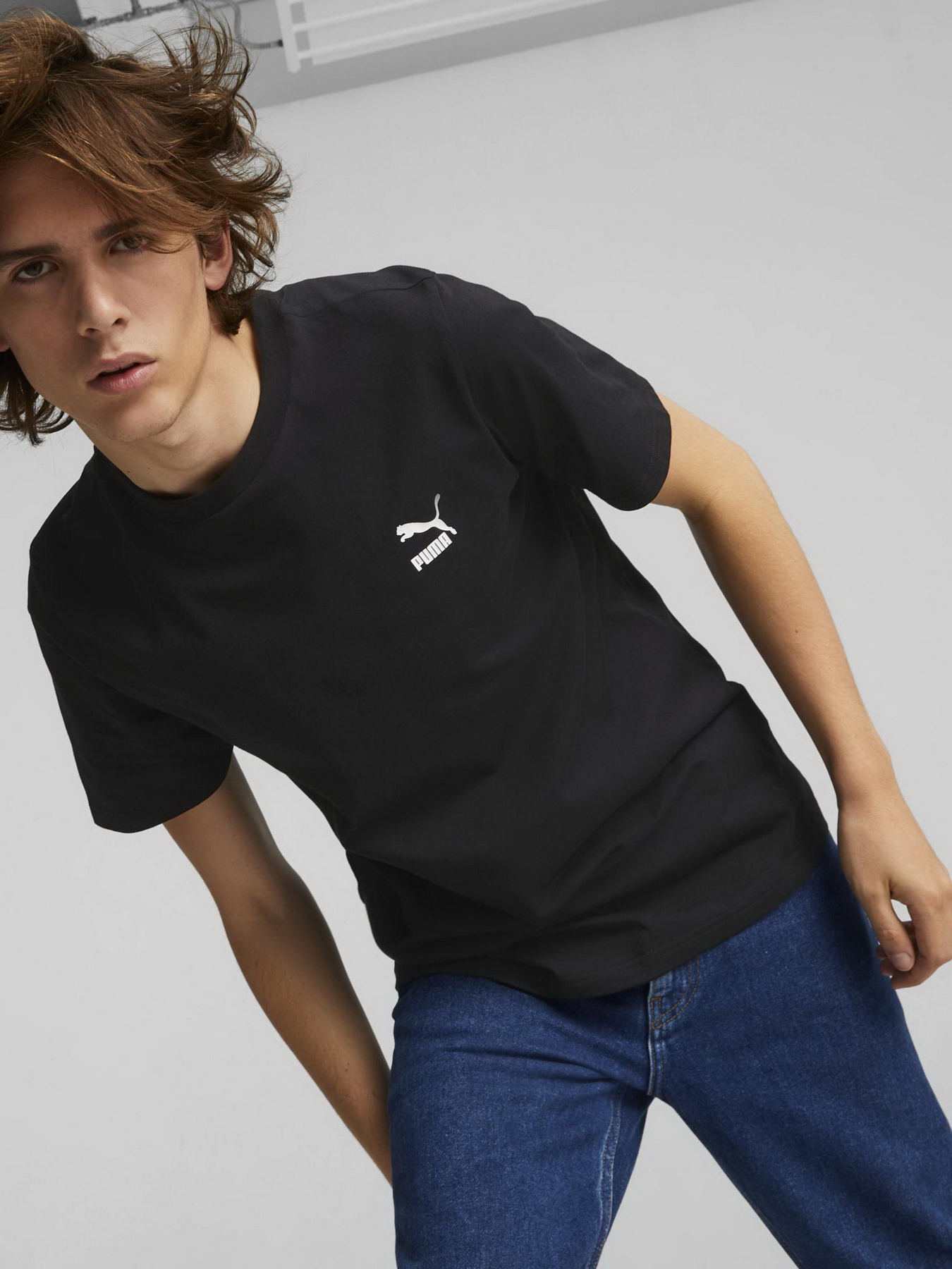 Футболка PUMA Classics Small Logo модель 53558701 Фото