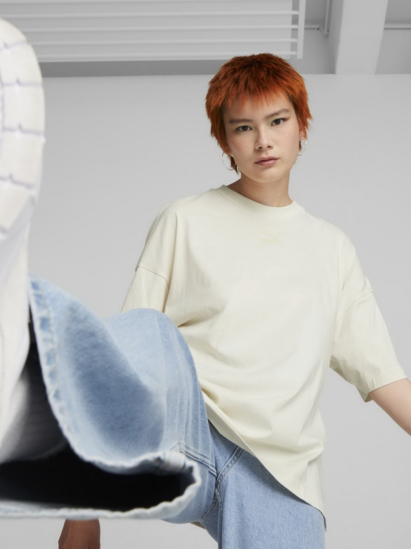 Футболка PUMA Classics Oversized модель 53568099 Фото